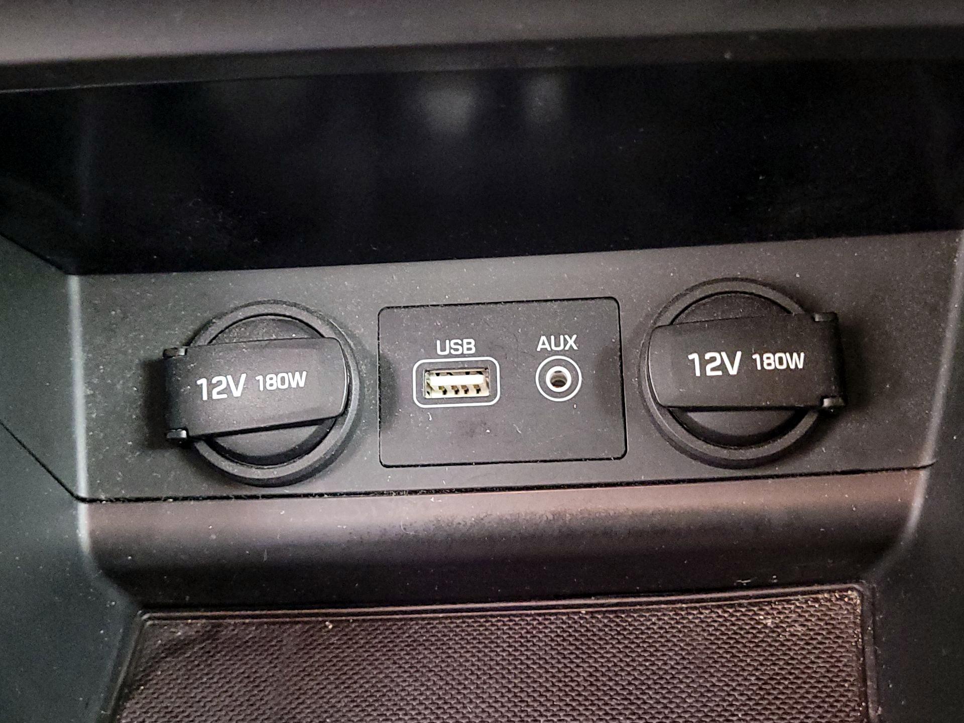 Thumbnail: 2015 Hyundai Sonata - 17