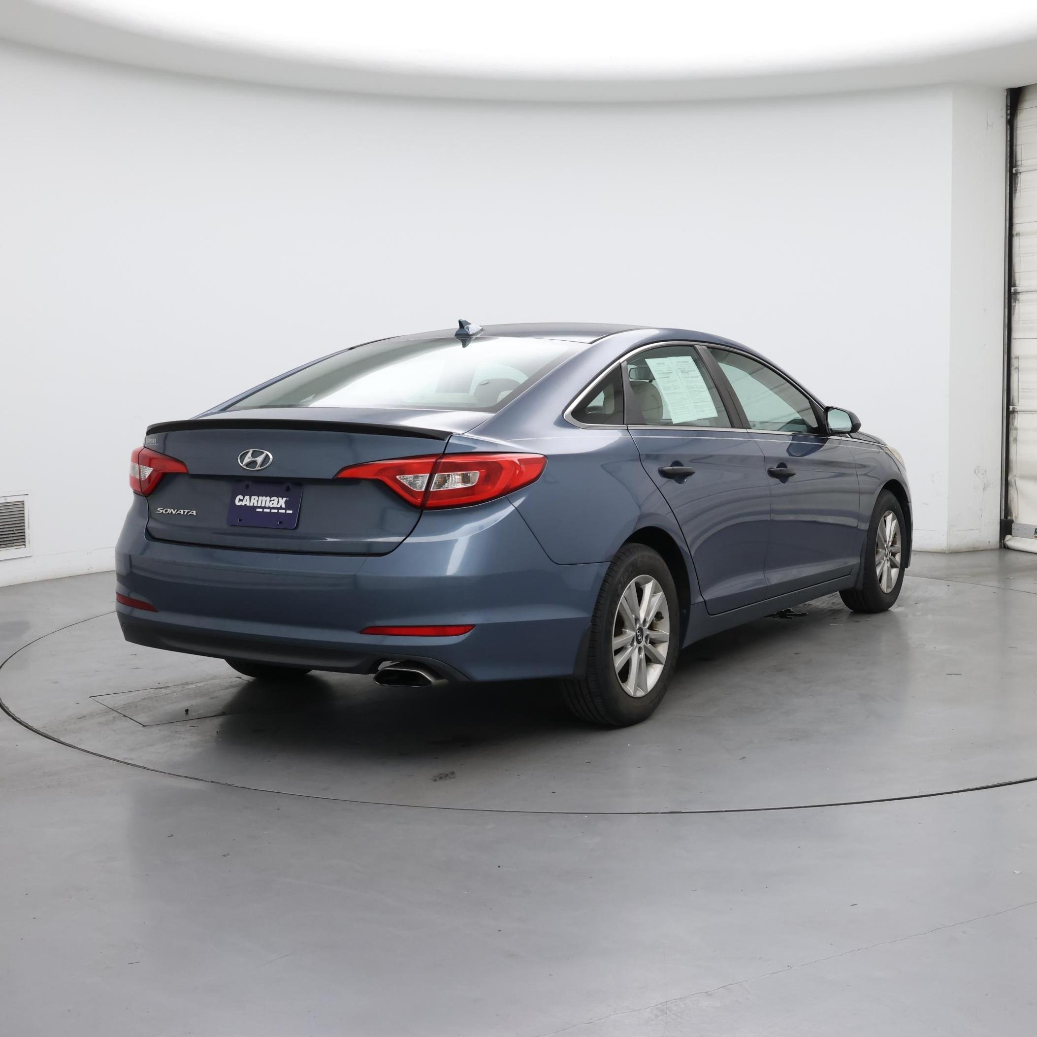 Thumbnail: 2015 Hyundai Sonata - 8