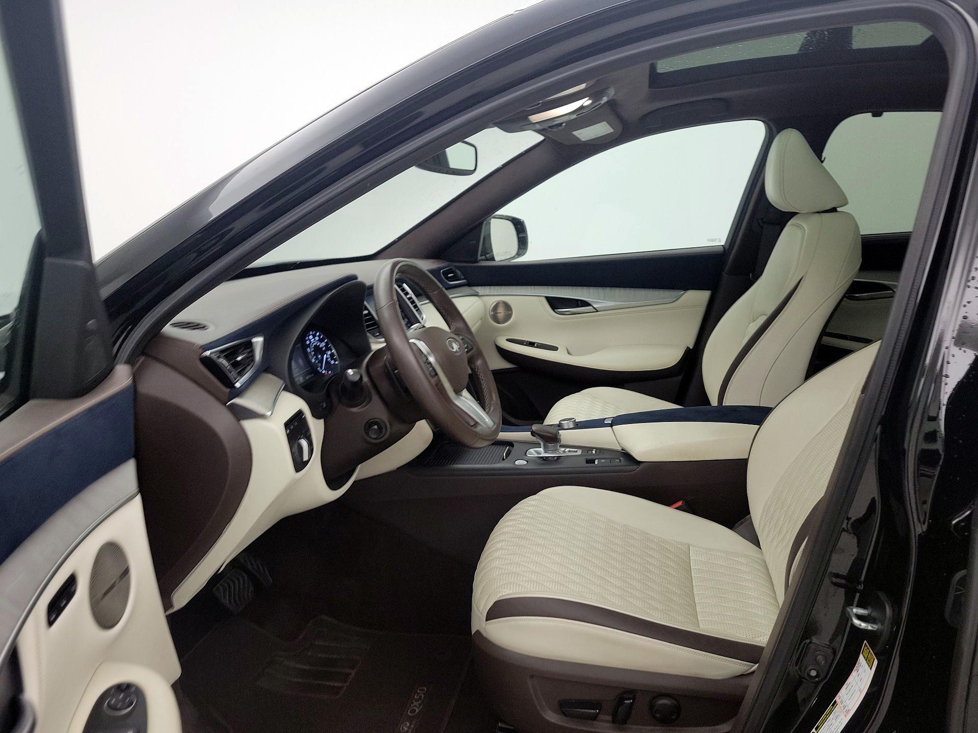 Thumbnail: 2020 INFINITI QX50 - 11
