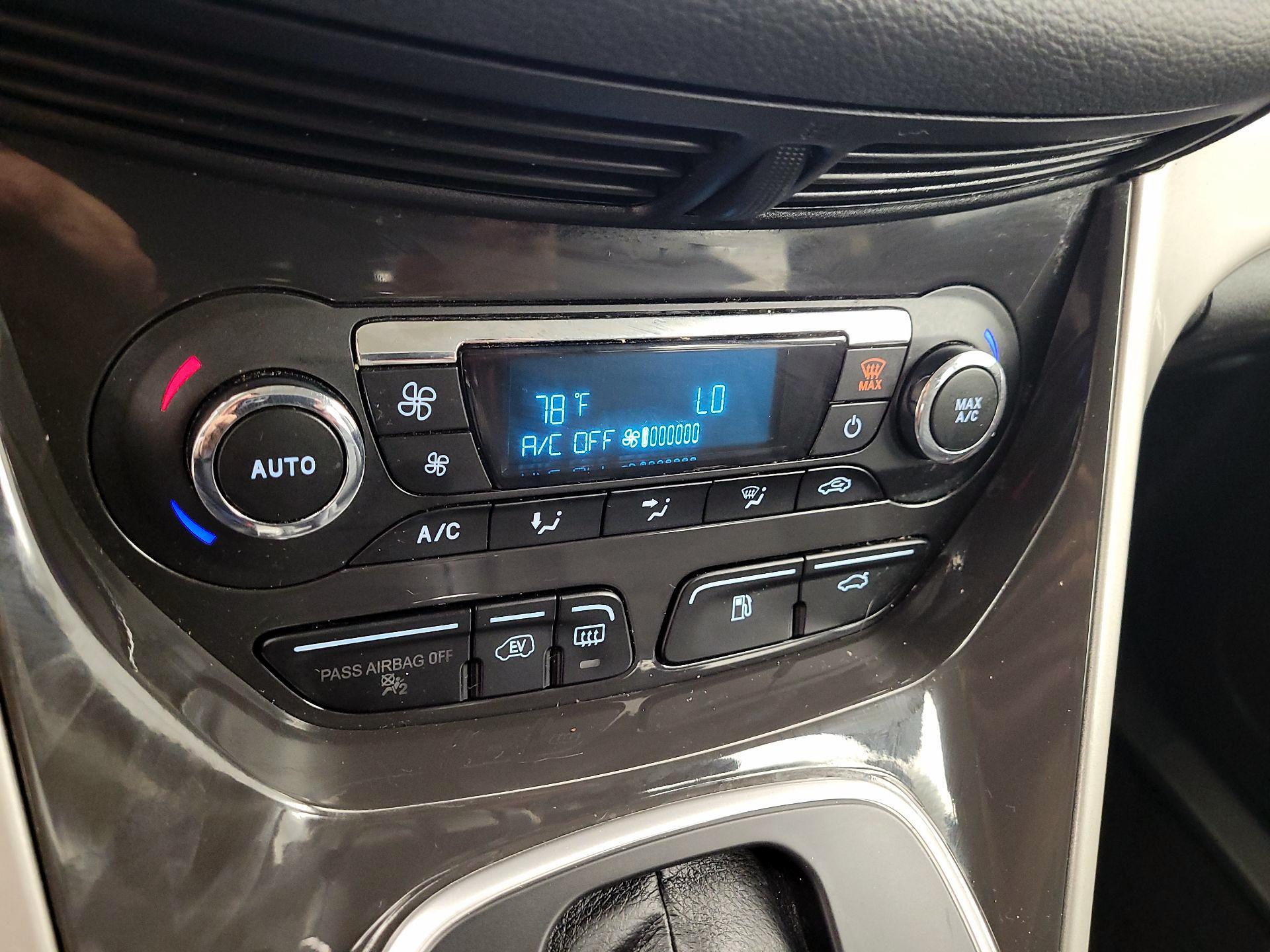 Thumbnail: 2016 Ford C-Max - 14