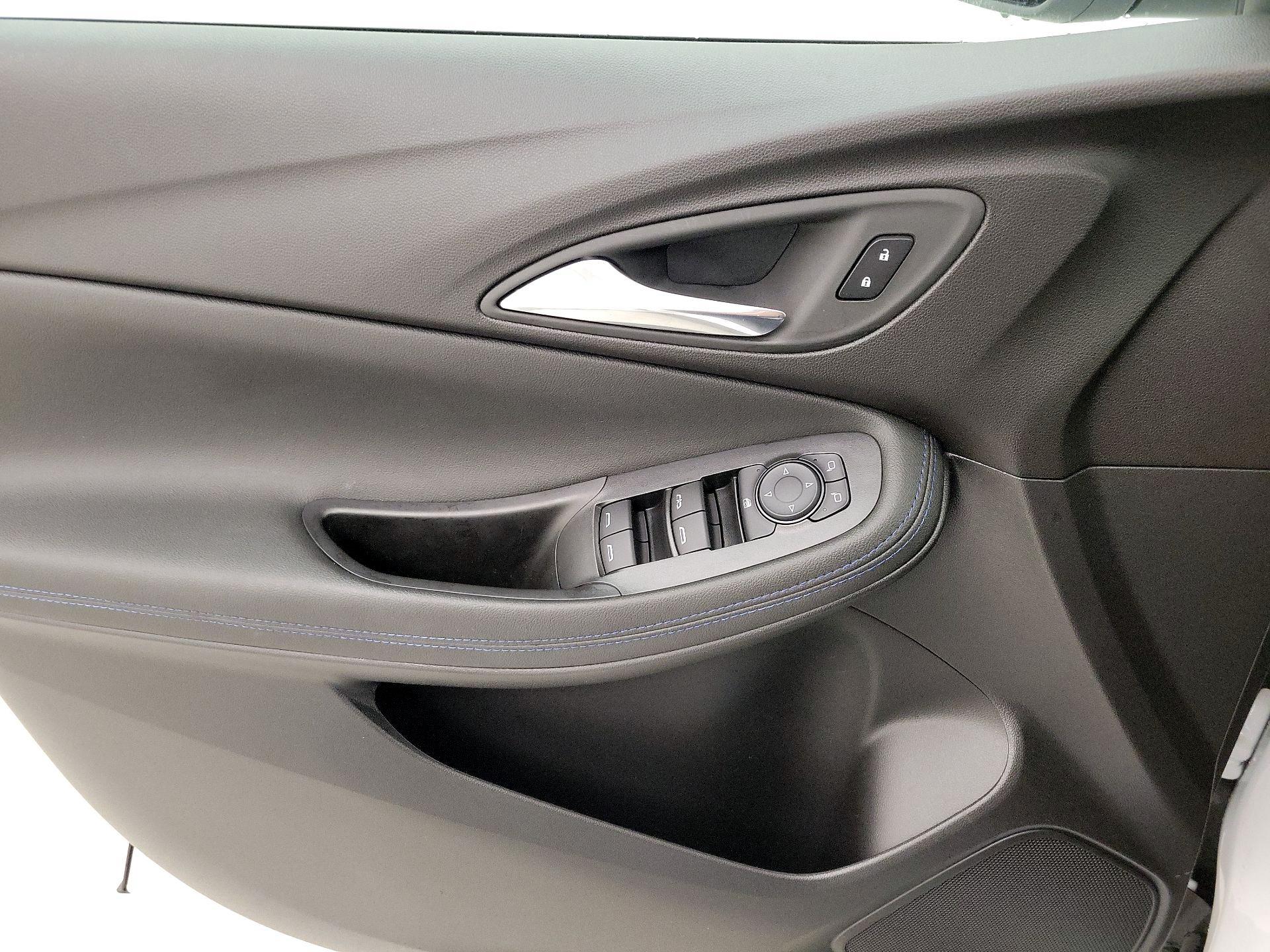 Thumbnail: 2025 Buick Encore GX - 12