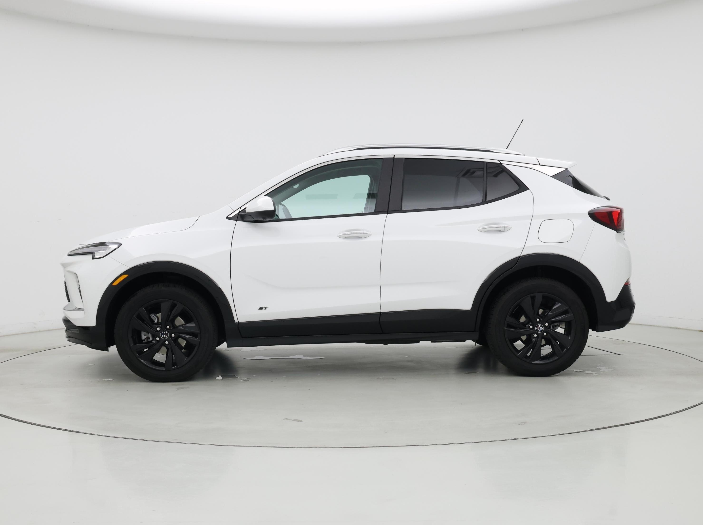 Thumbnail: 2025 Buick Encore GX - 3