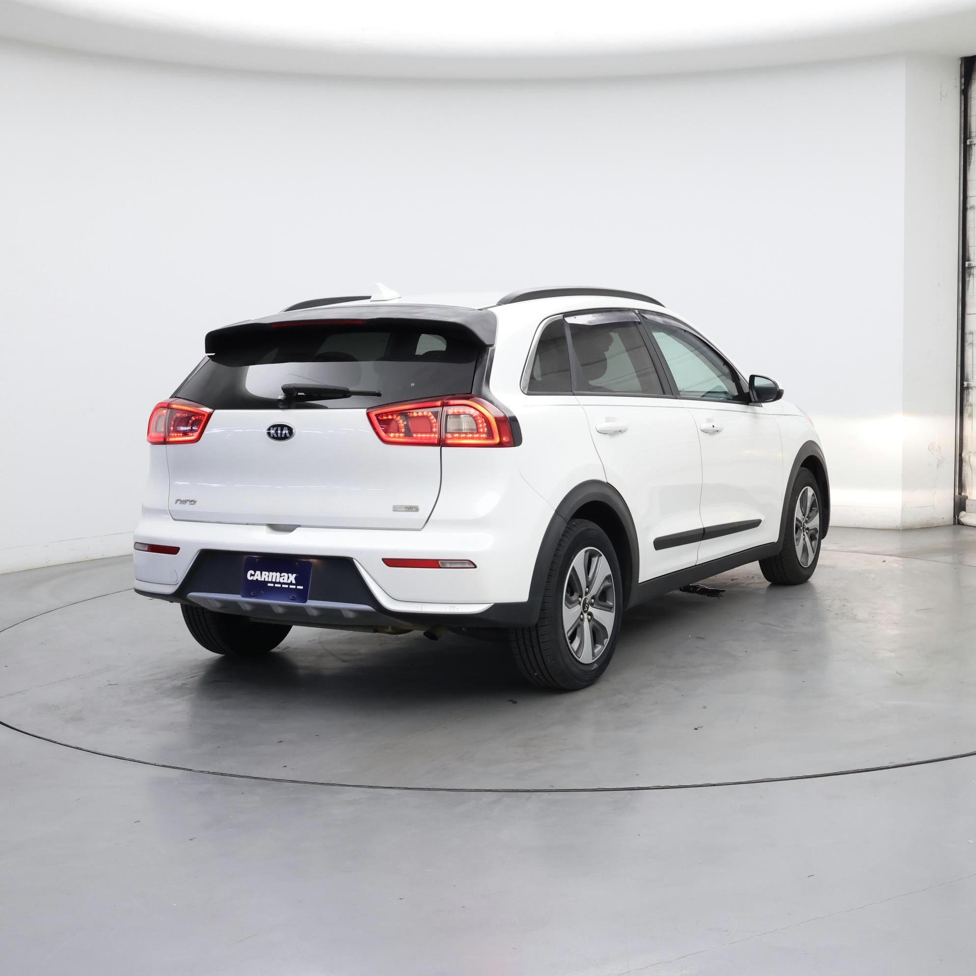 Thumbnail: 2019 Kia Niro - 8