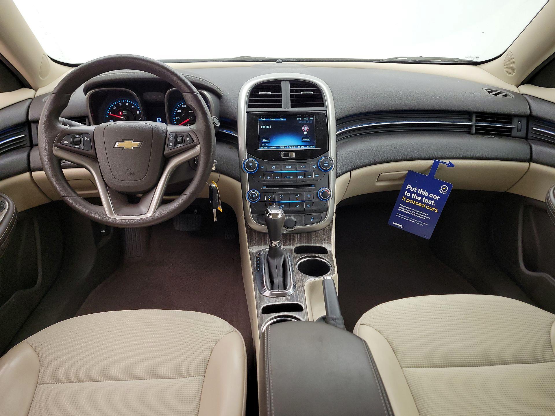 Thumbnail: 2014 Chevrolet Malibu - 9