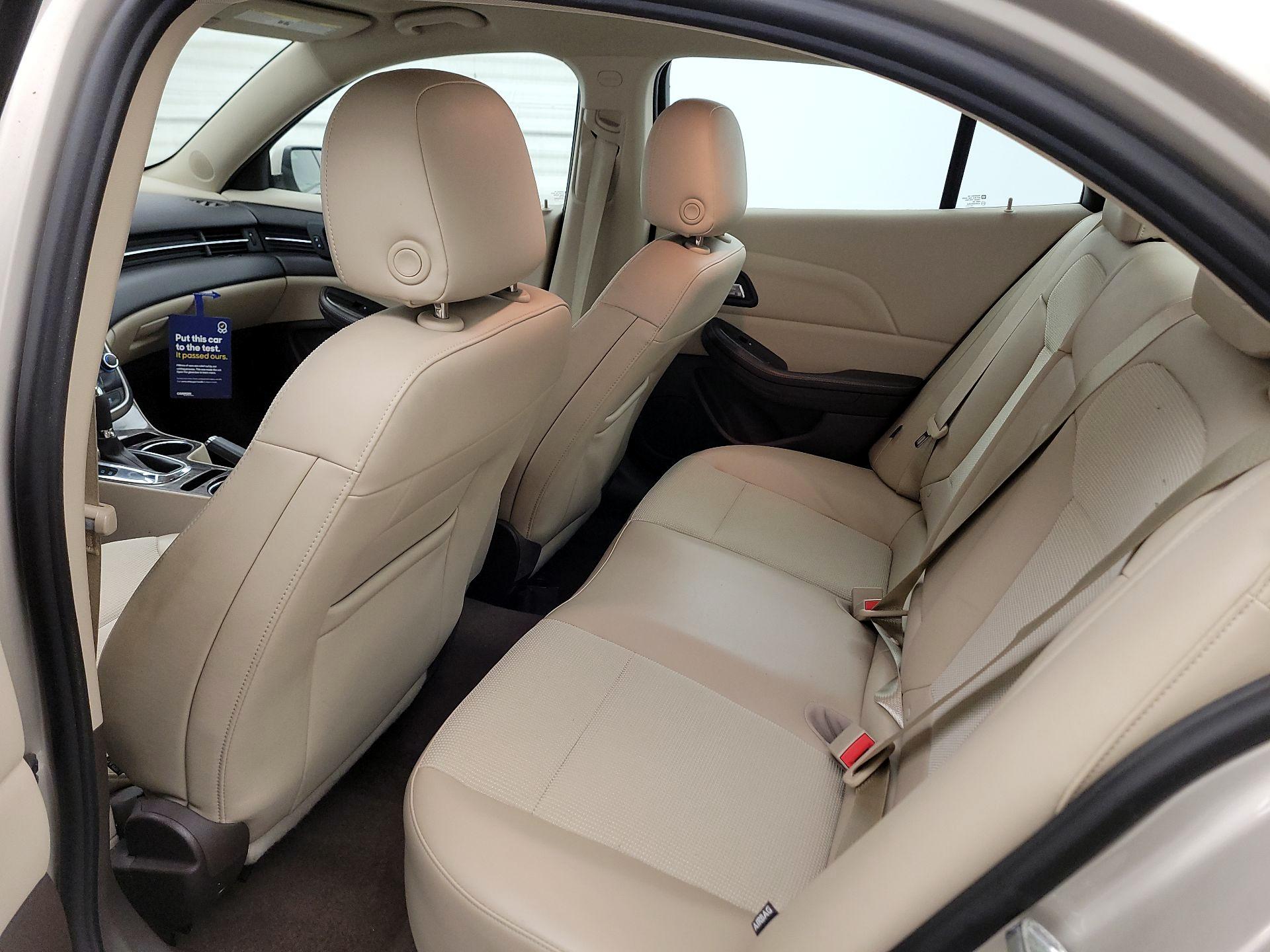 Thumbnail: 2014 Chevrolet Malibu - 18