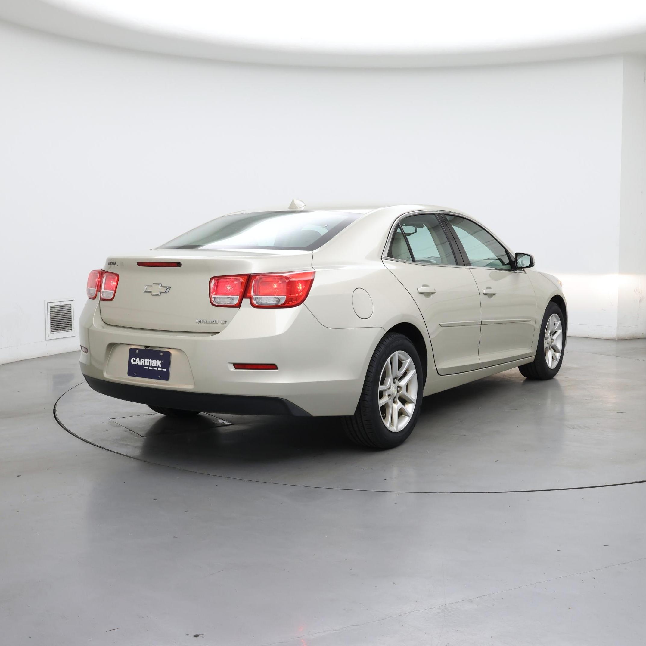 Thumbnail: 2014 Chevrolet Malibu - 8