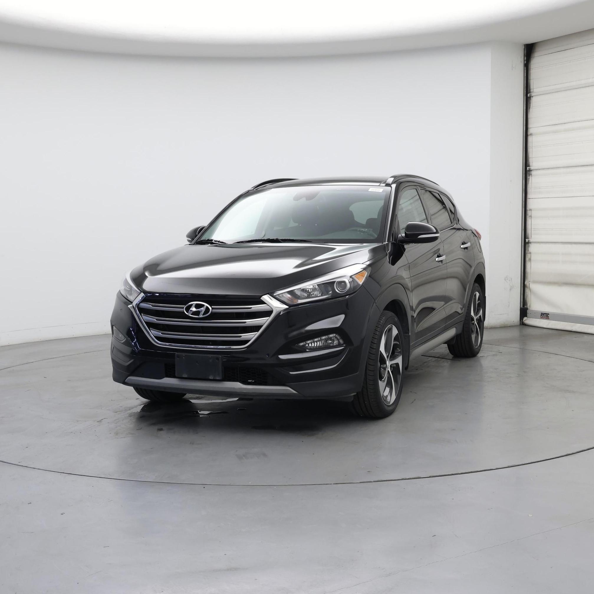 Thumbnail: 2017 Hyundai Tucson - 4