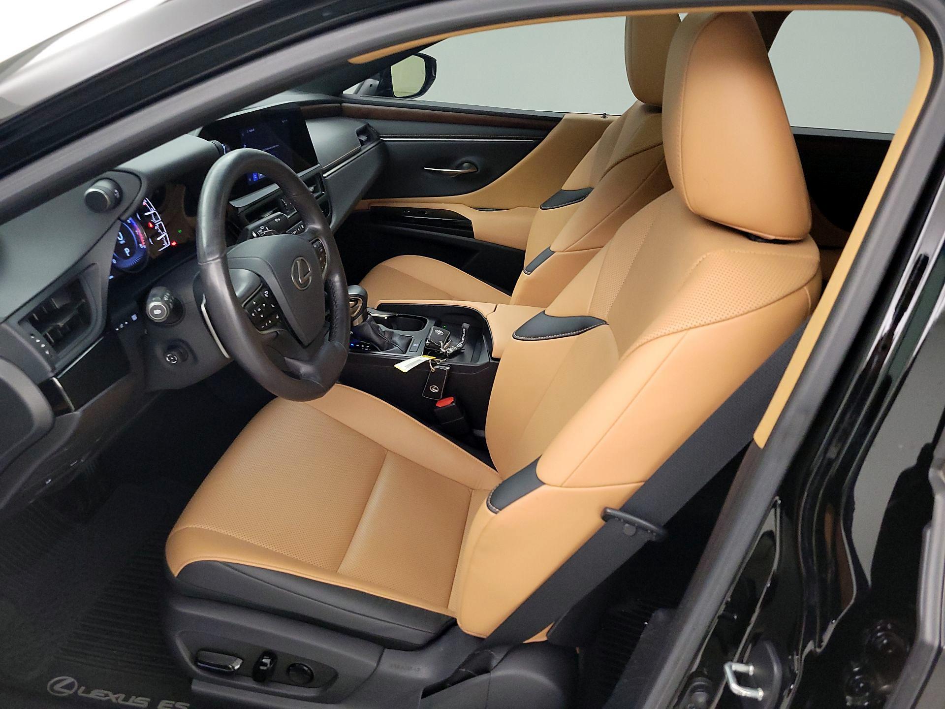 Thumbnail: 2023 Lexus ES - 11