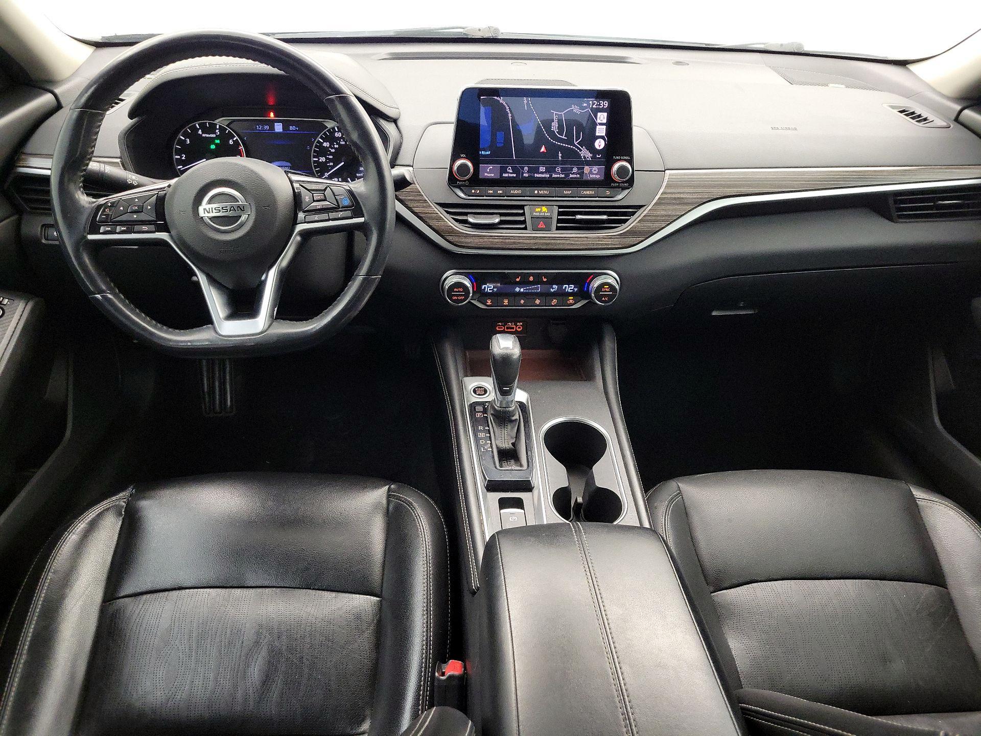 Thumbnail: 2019 Nissan Altima - 9