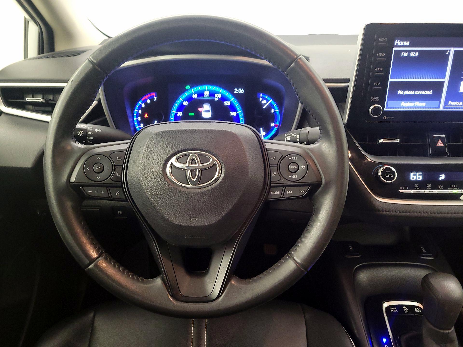 Thumbnail: 2022 Toyota Corolla - 10