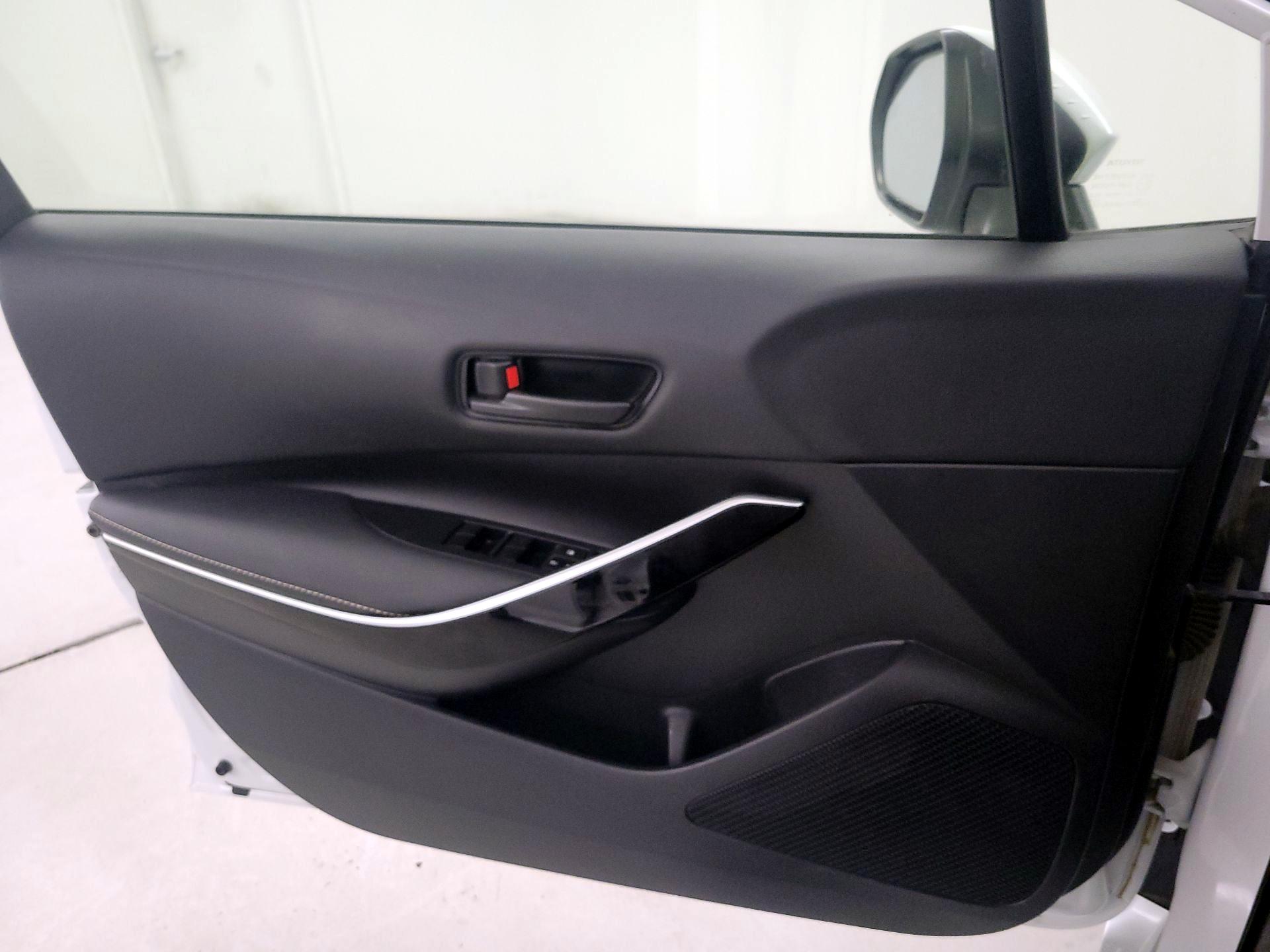 Thumbnail: 2022 Toyota Corolla - 12