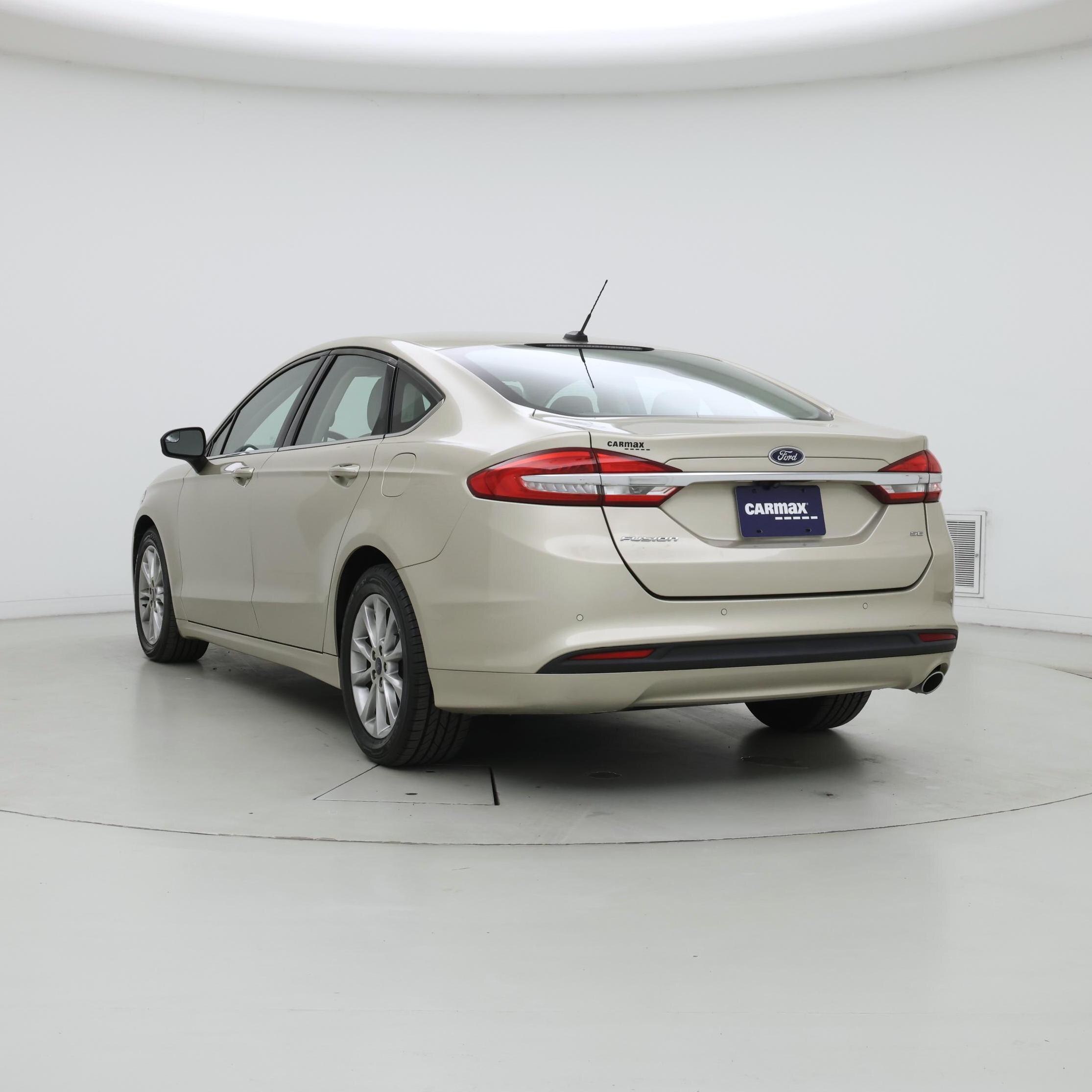 Thumbnail: 2017 Ford Fusion - 2