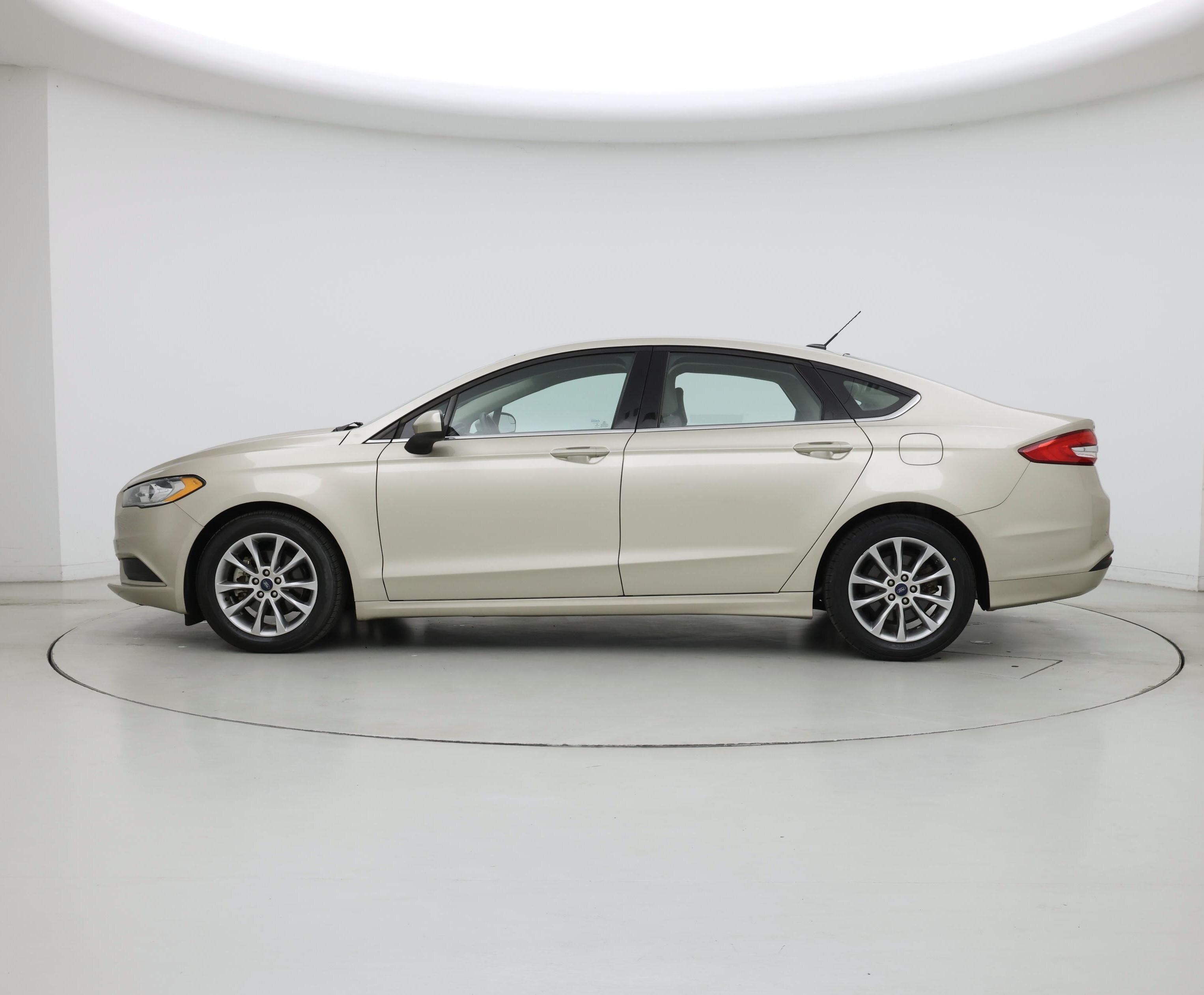 Thumbnail: 2017 Ford Fusion - 3