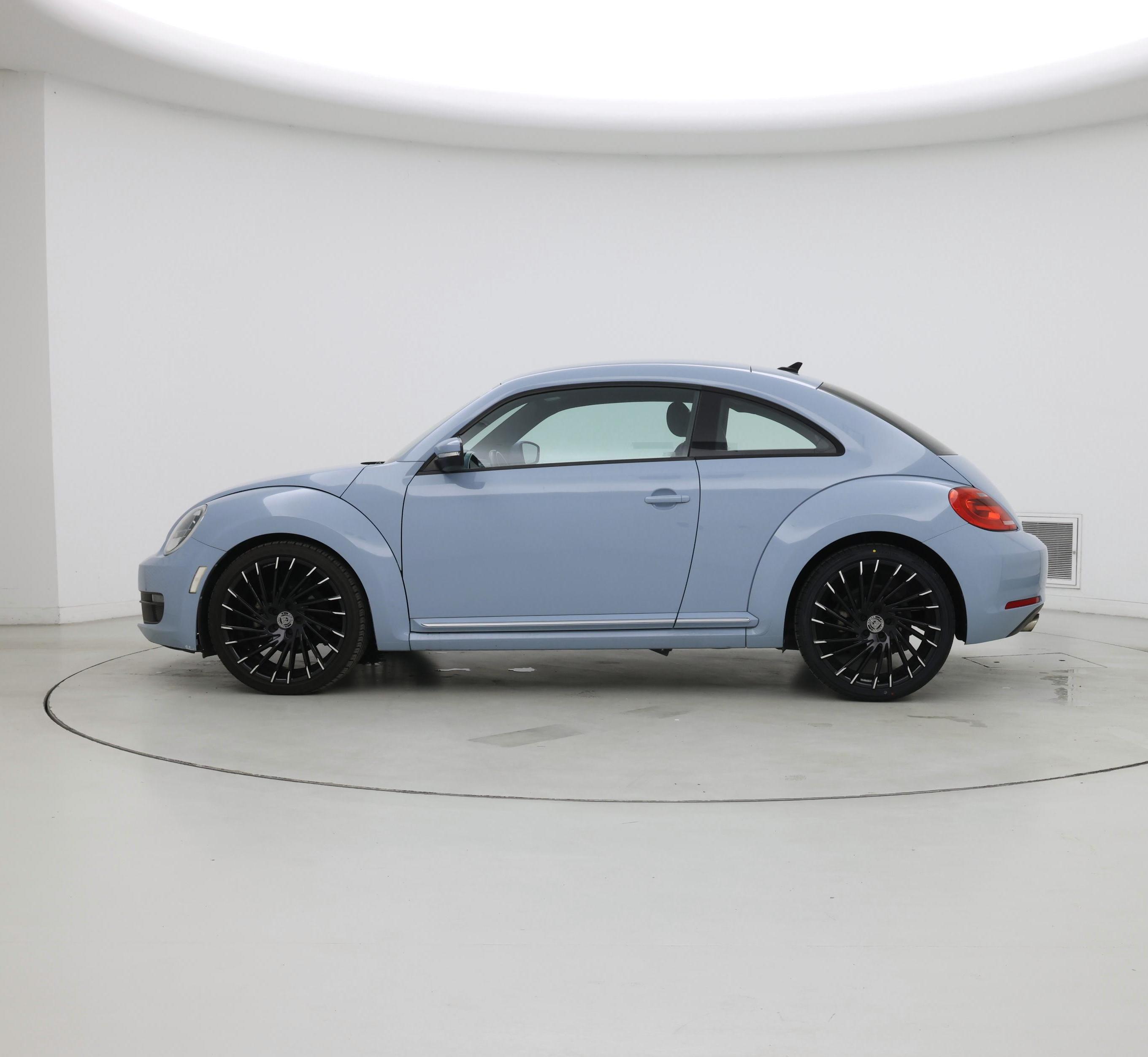 Thumbnail: 2014 Volkswagen Beetle - 3