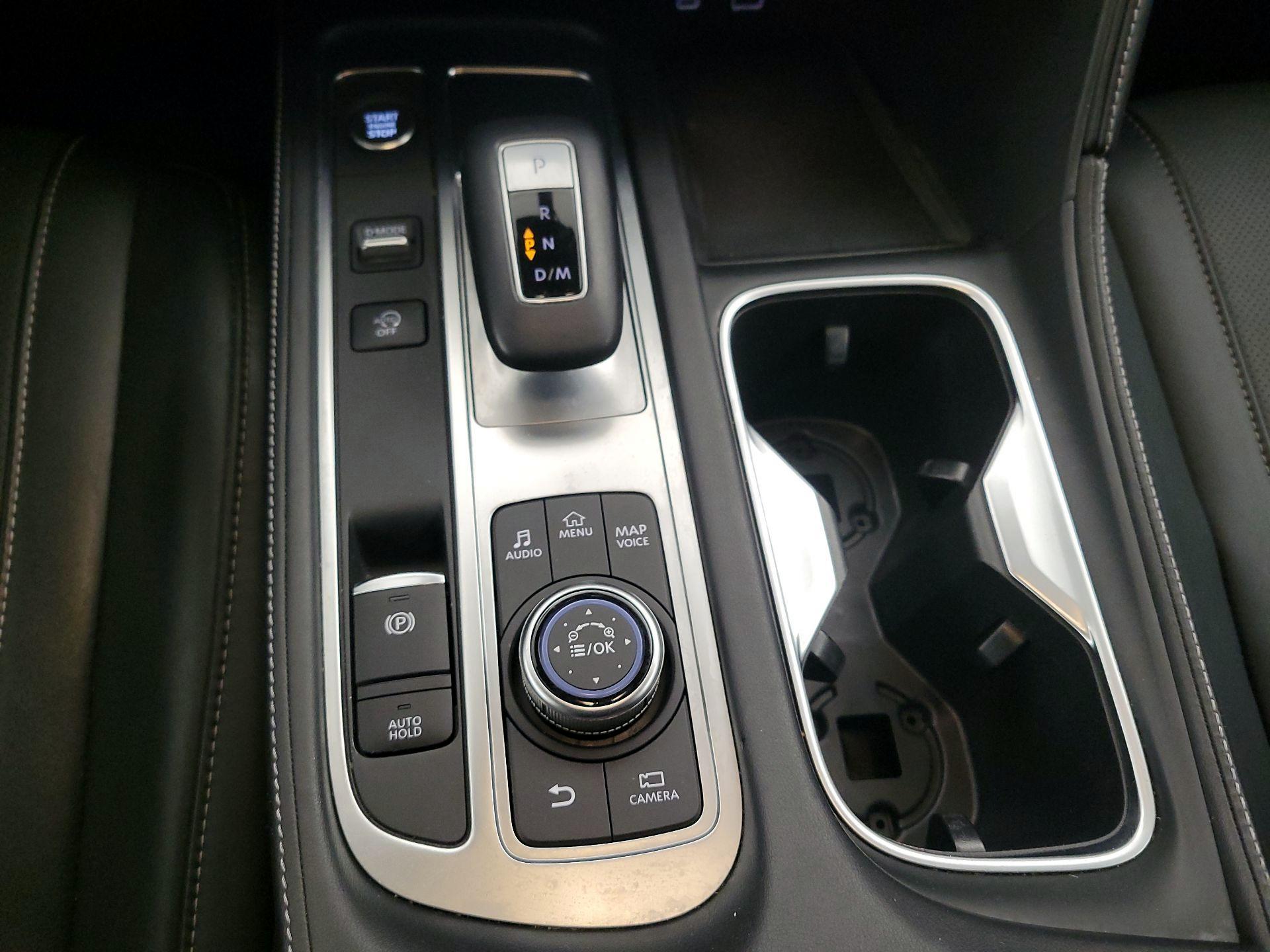 Thumbnail: 2023 INFINITI QX60 - 18