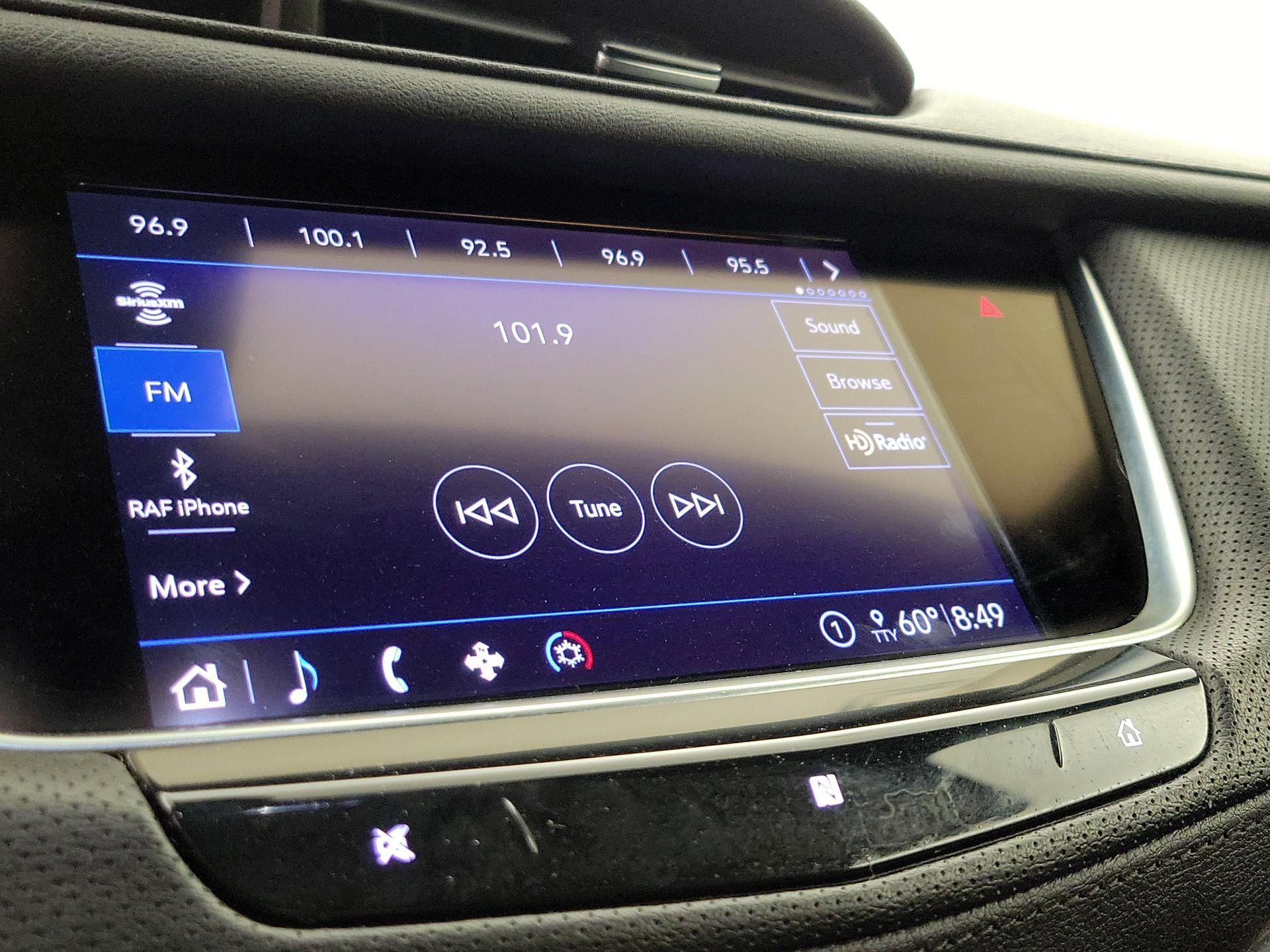 Thumbnail: 2020 Cadillac XT5 - 15