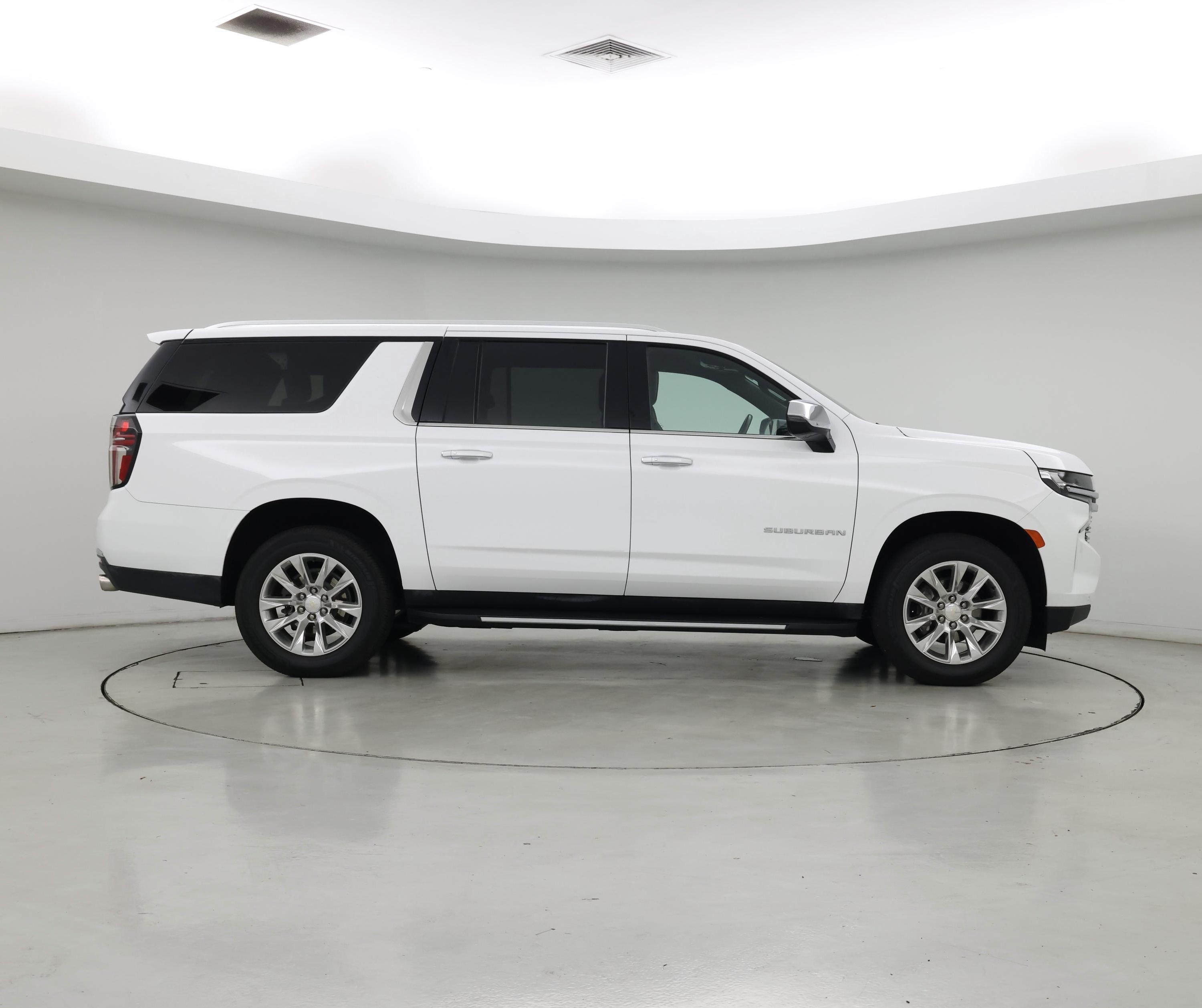 Thumbnail: 2023 Chevrolet Suburban - 7