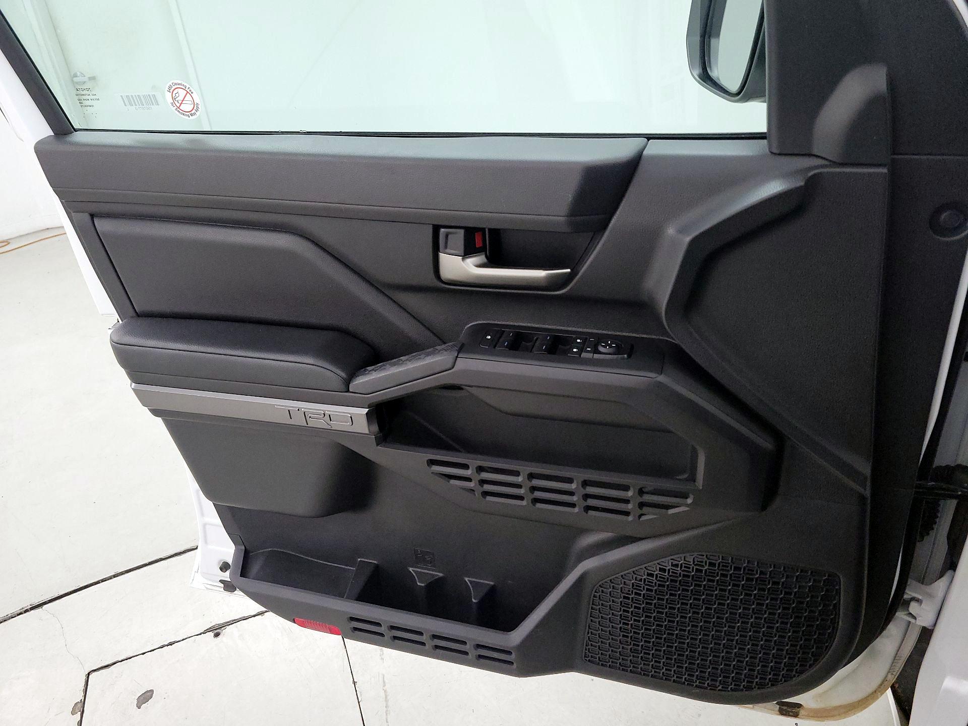 Thumbnail: 2025 Toyota Tacoma - 18