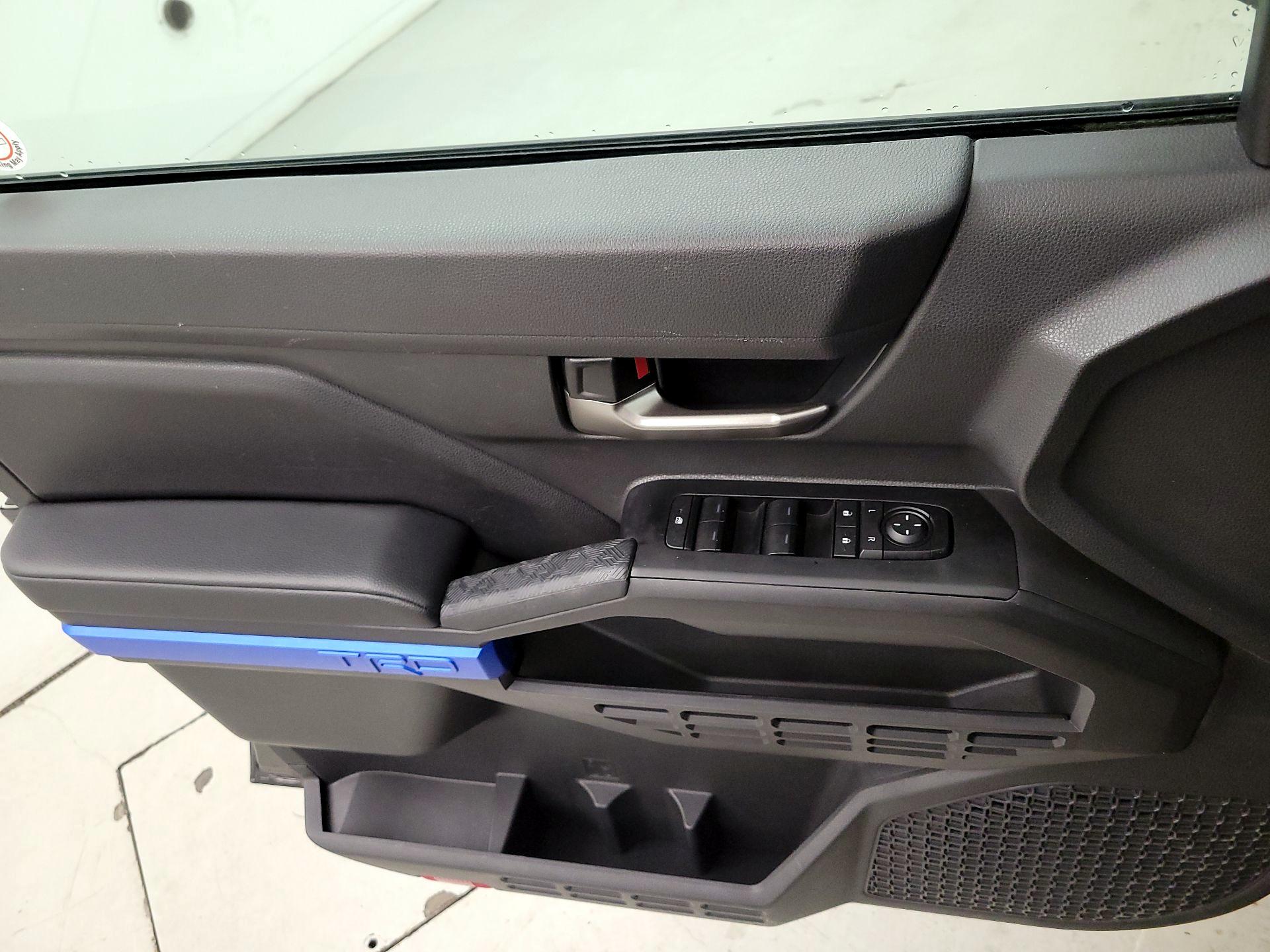 Thumbnail: 2025 Toyota Tacoma - 12