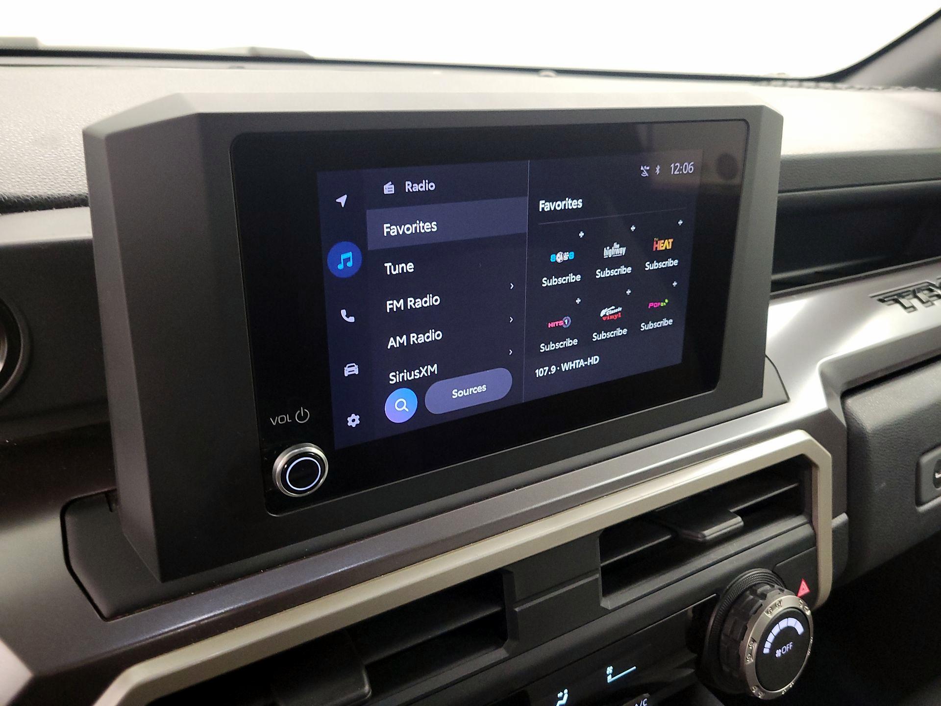 Thumbnail: 2025 Toyota Tacoma - 14