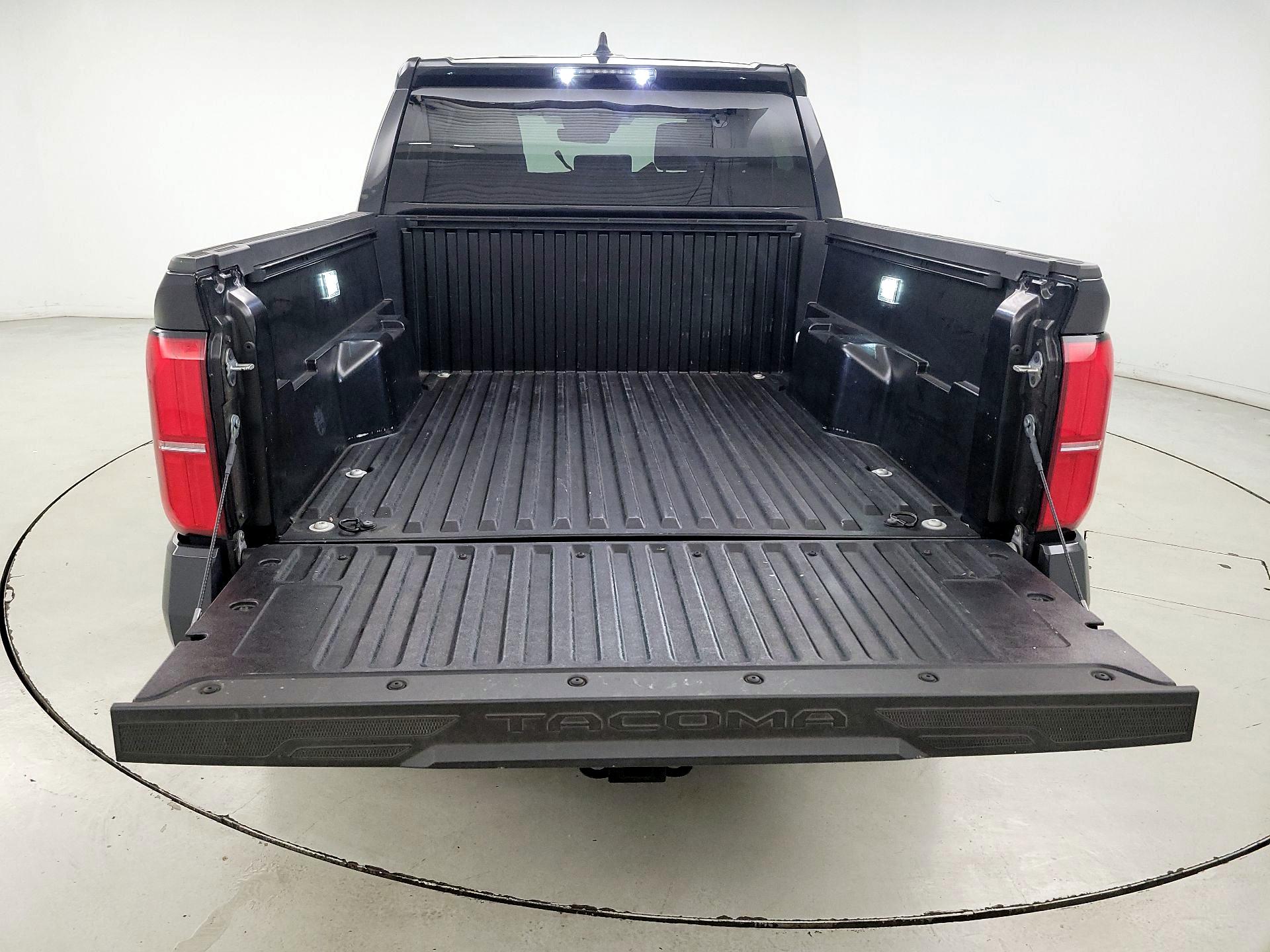 Thumbnail: 2025 Toyota Tacoma - 20