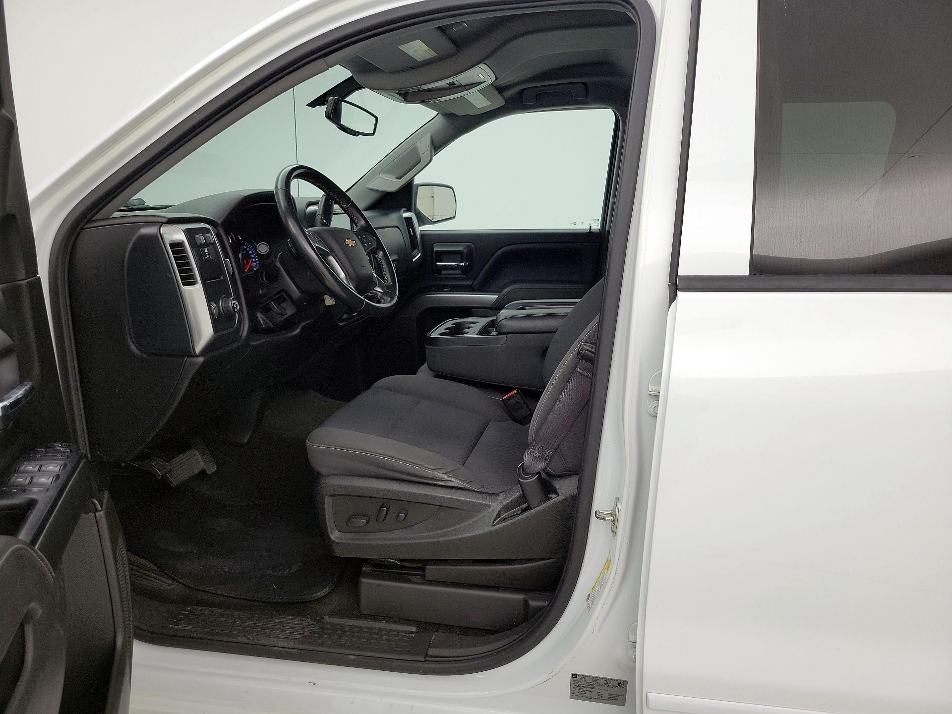 Thumbnail: 2017 Chevrolet Silverado 1500 - 11