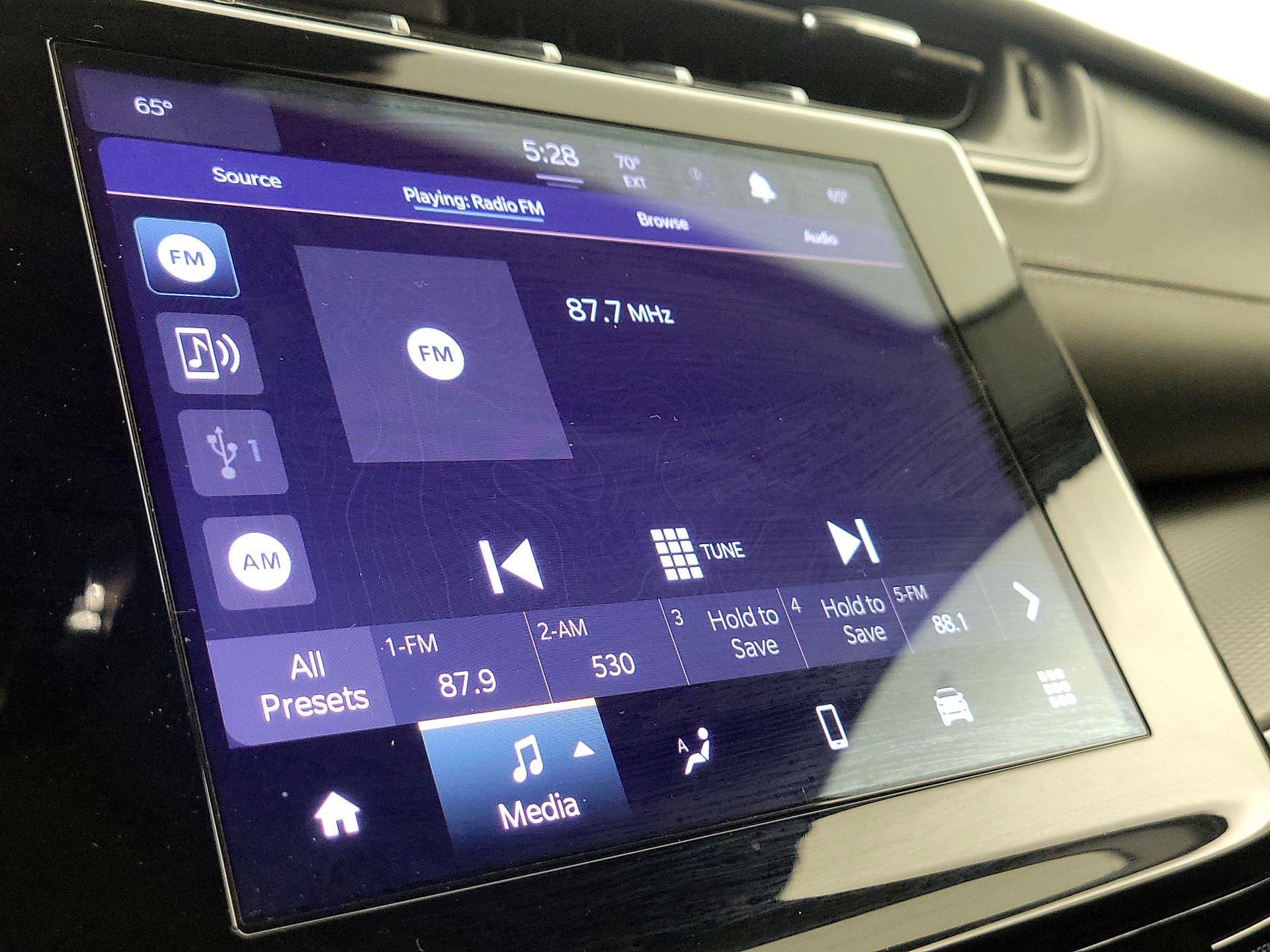 Thumbnail: 2023 Jeep Grand Cherokee L - 15