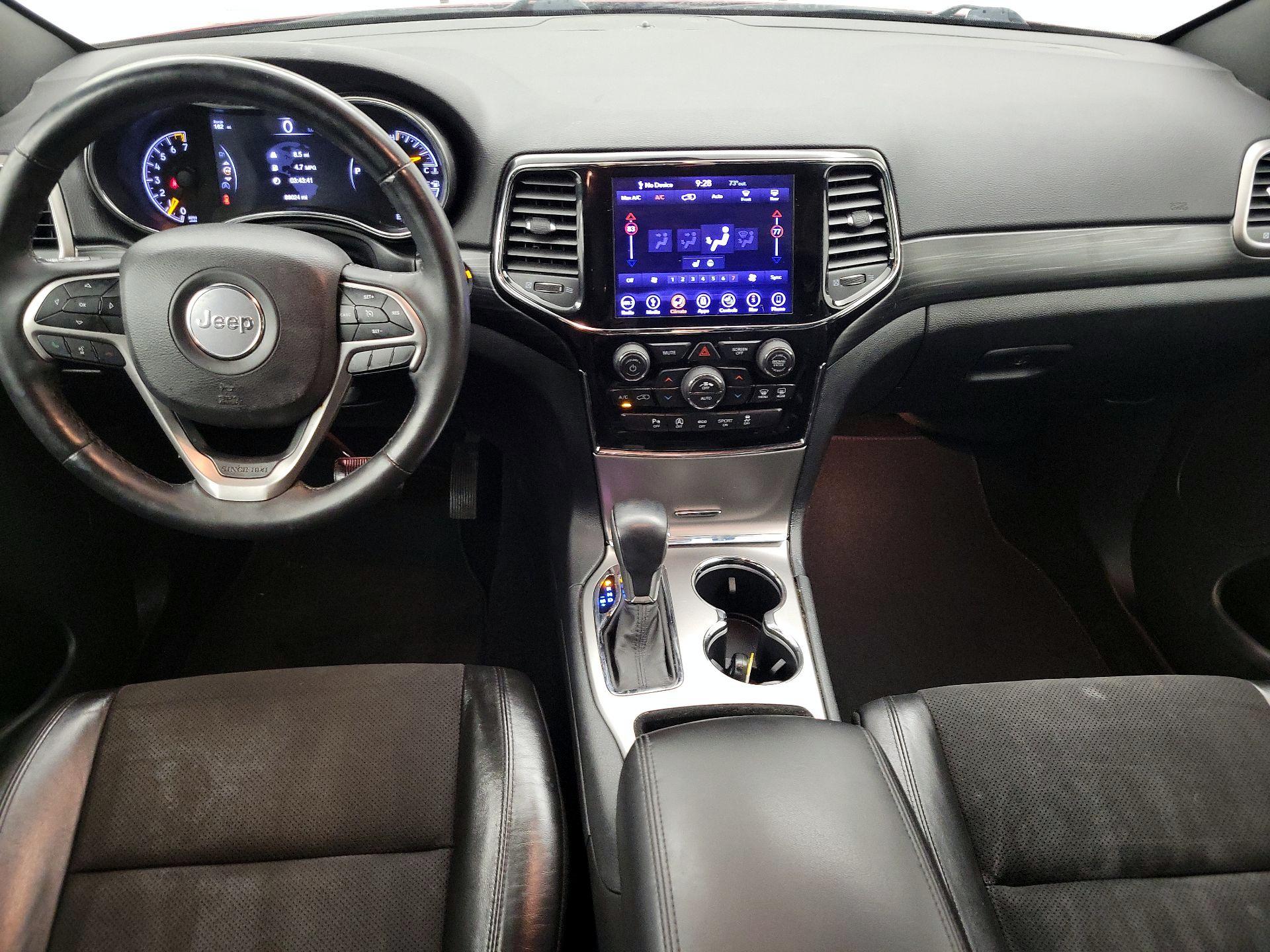 Thumbnail: 2019 Jeep Grand Cherokee - 9