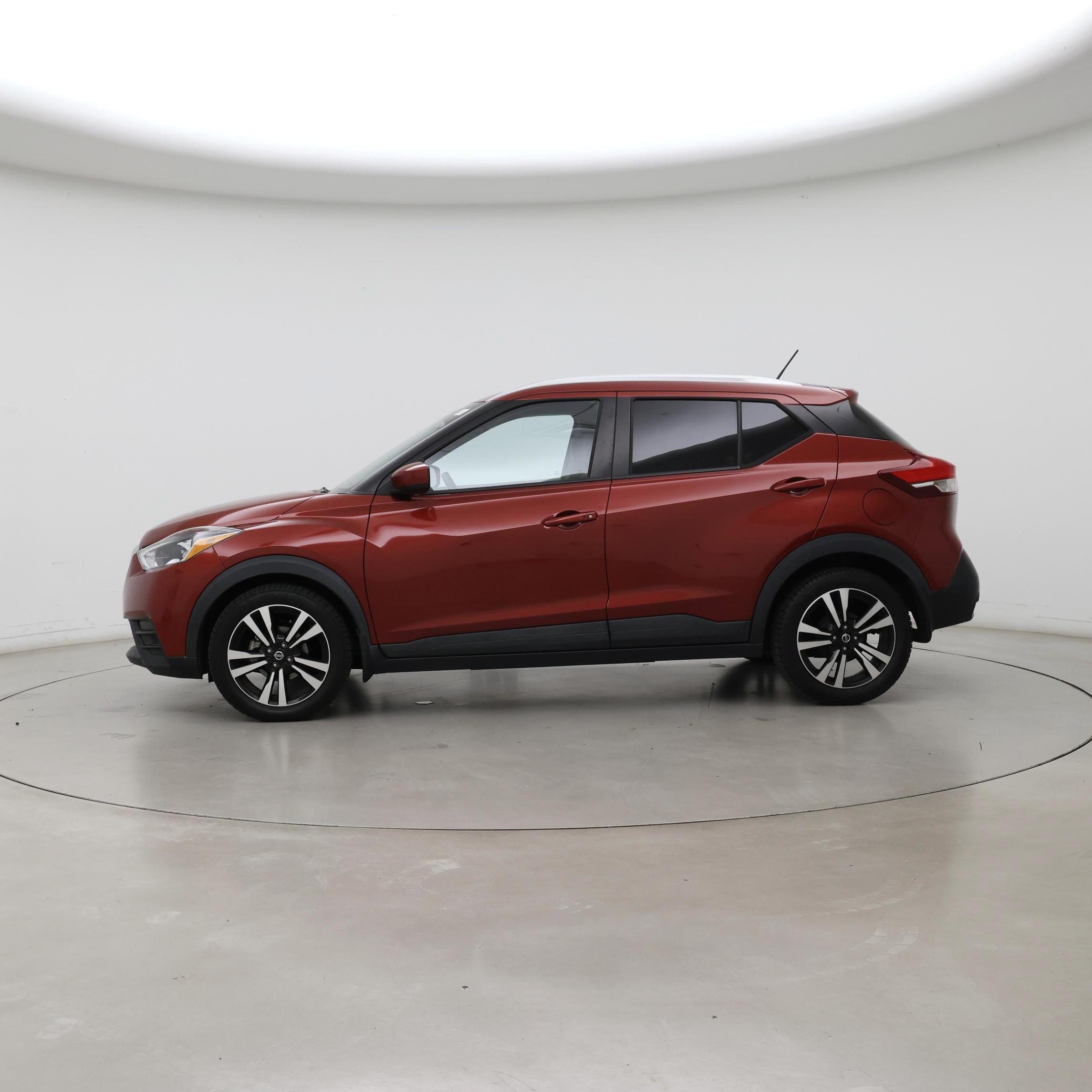 Thumbnail: 2018 Nissan Kicks - 3