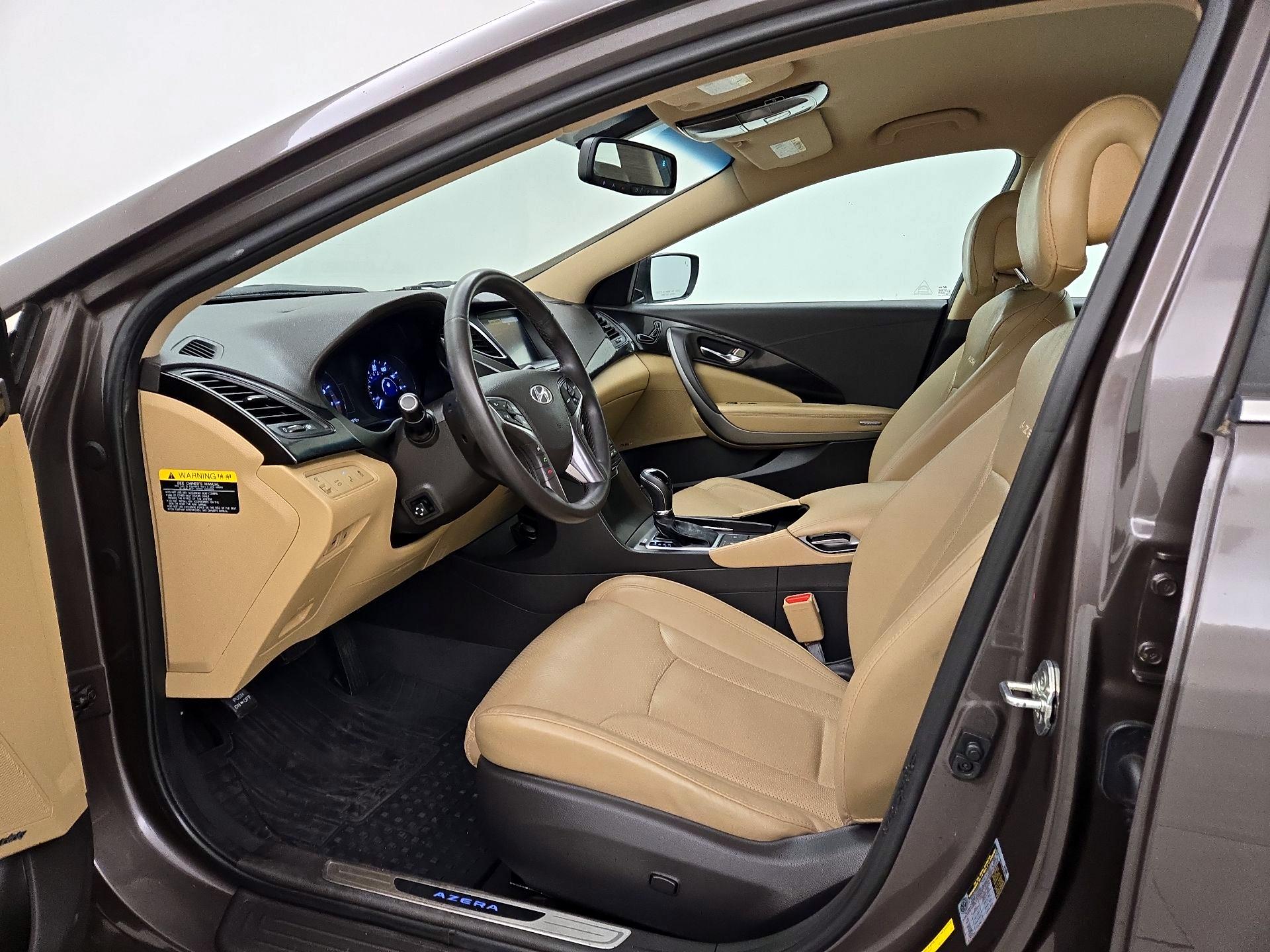 Thumbnail: 2016 Hyundai Azera - 11