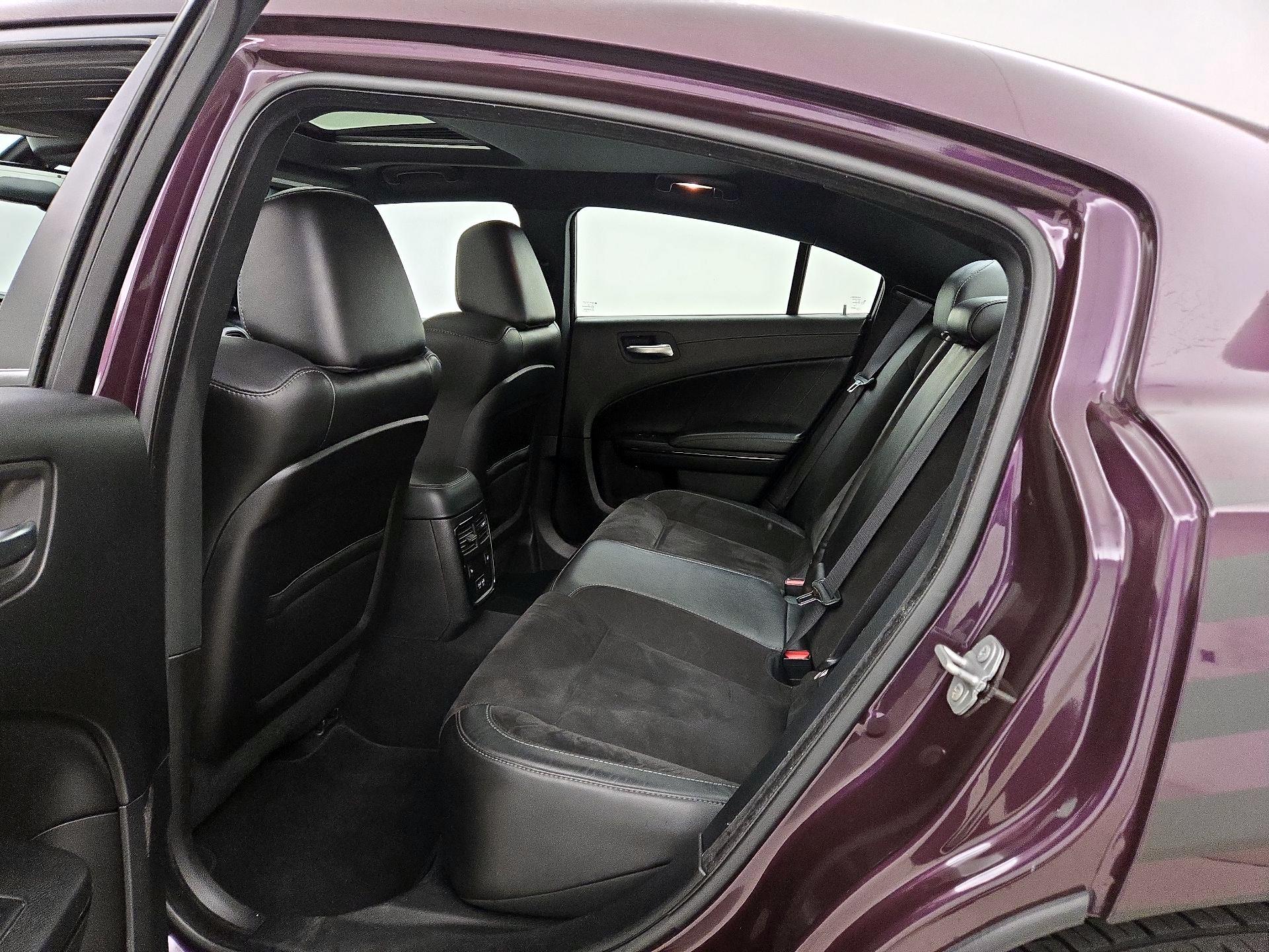 Thumbnail: 2020 Dodge Charger - 20