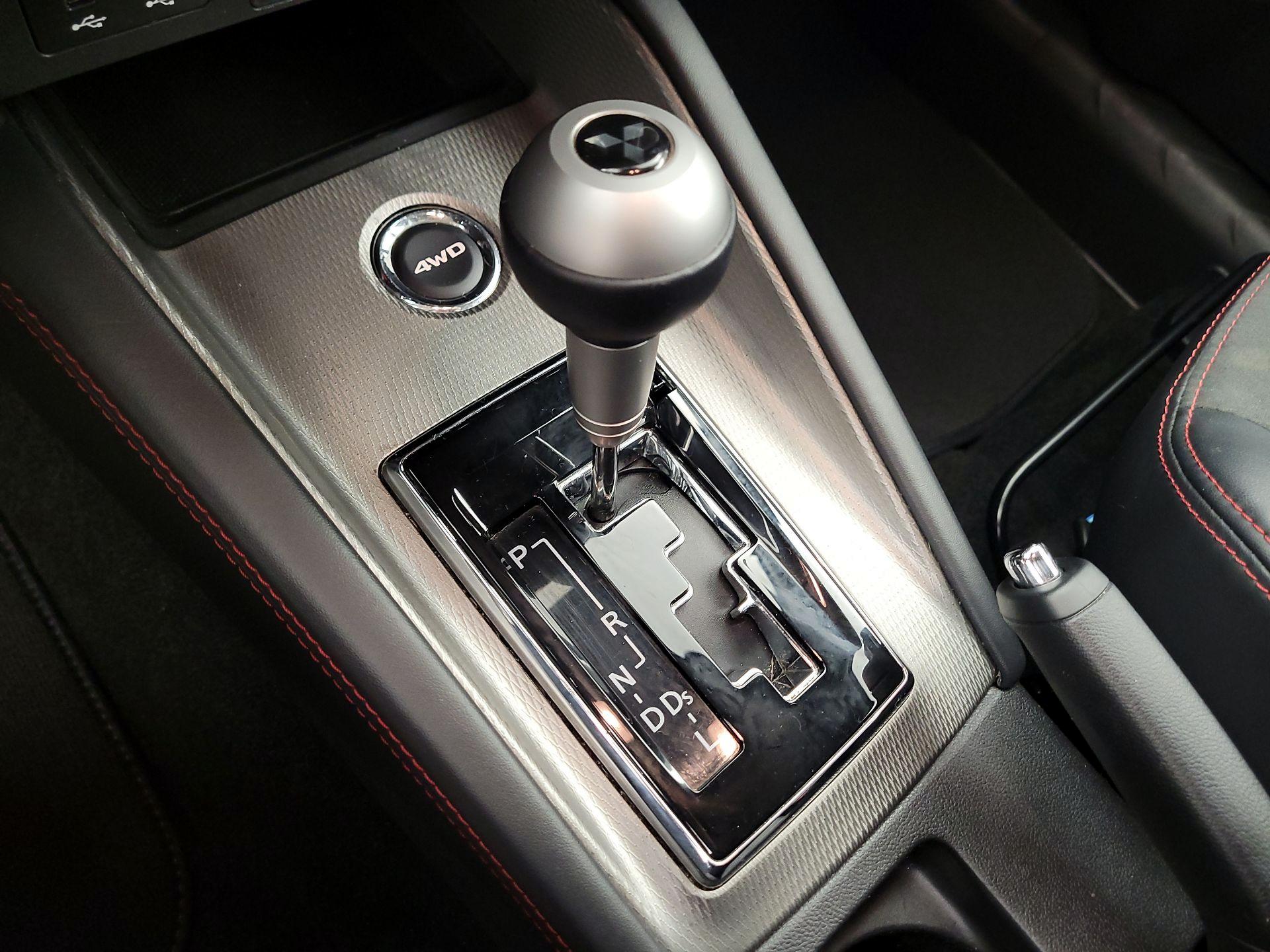 Thumbnail: 2019 Mitsubishi Outlander Sport - 17