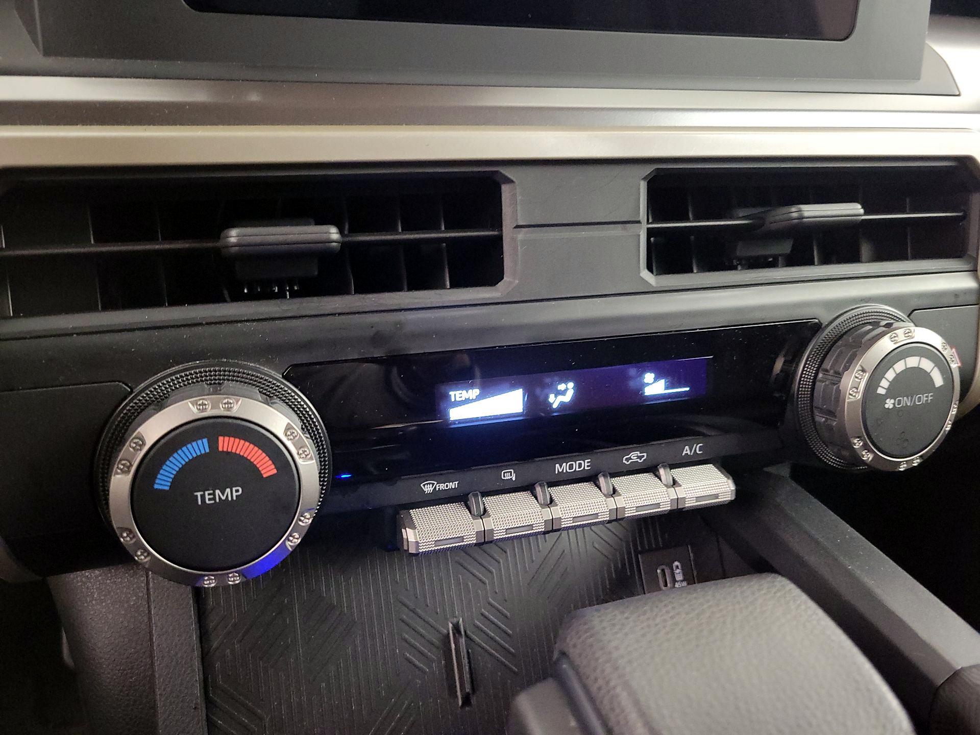 Thumbnail: 2024 Toyota Tacoma - 16