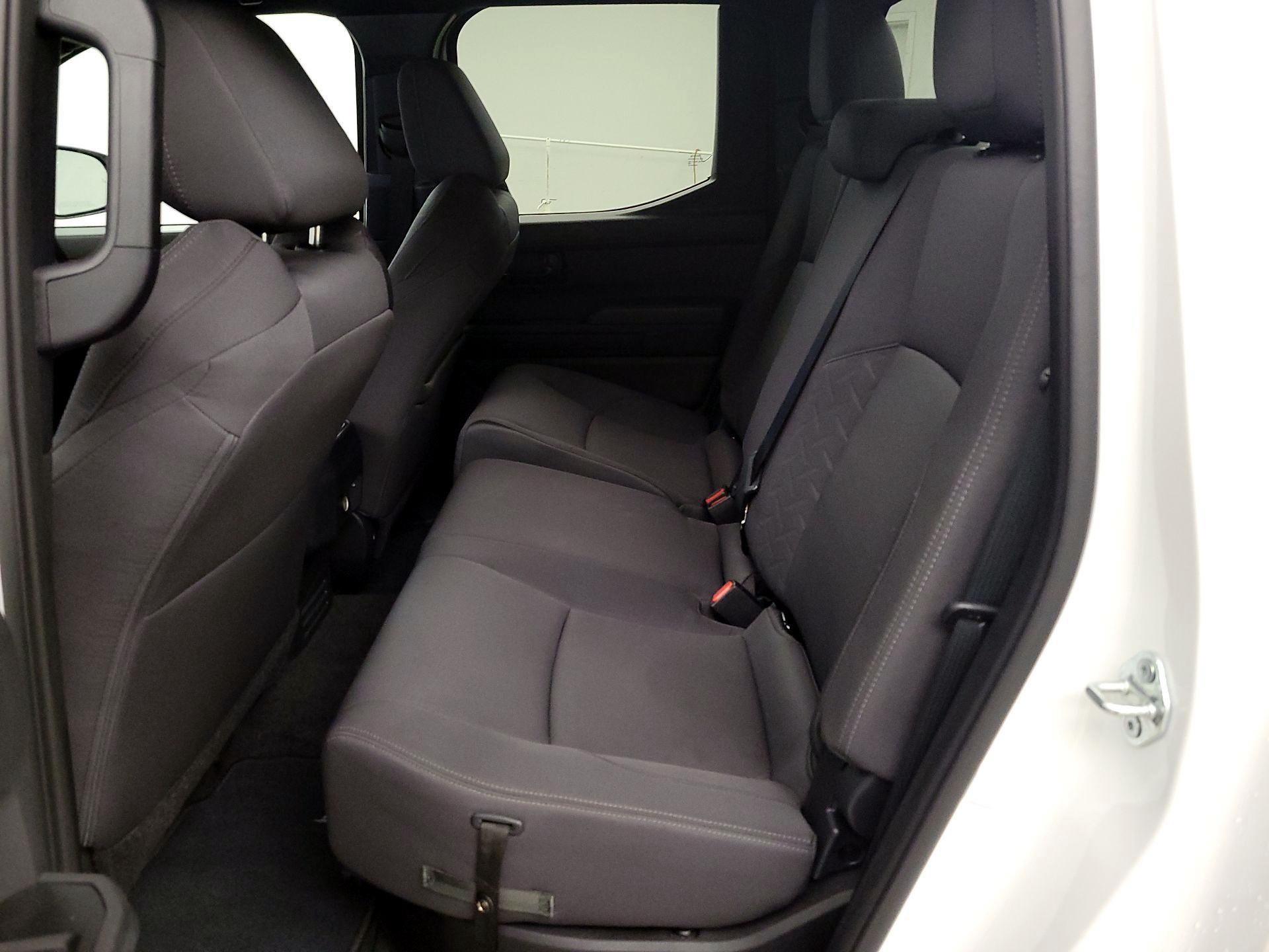 Thumbnail: 2024 Toyota Tacoma - 19