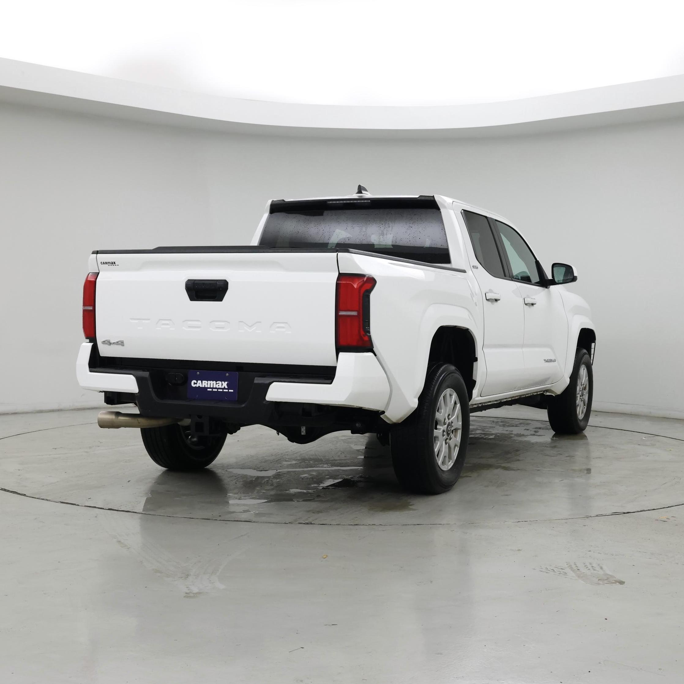 Thumbnail: 2024 Toyota Tacoma - 8