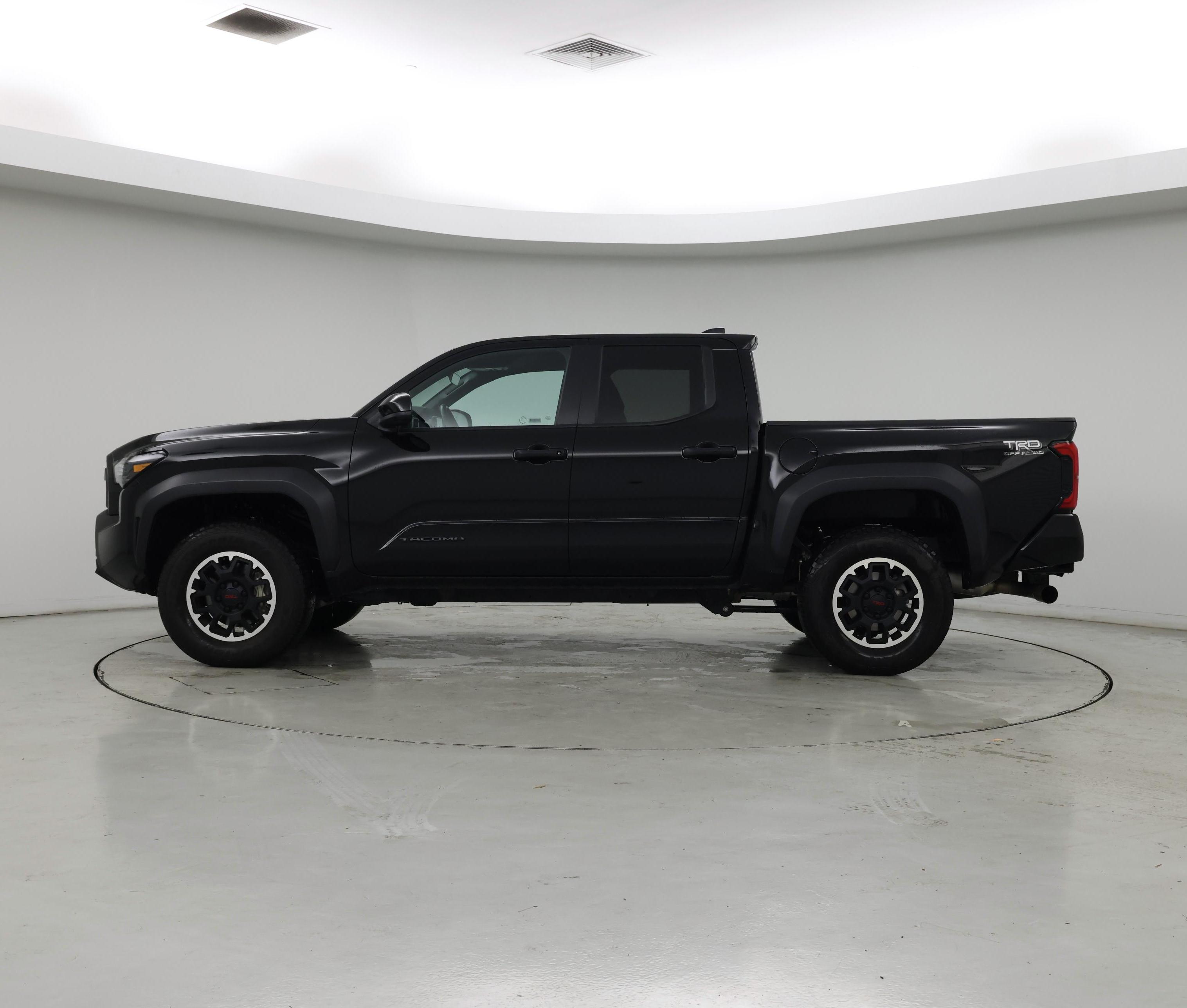 Thumbnail: 2024 Toyota Tacoma - 3