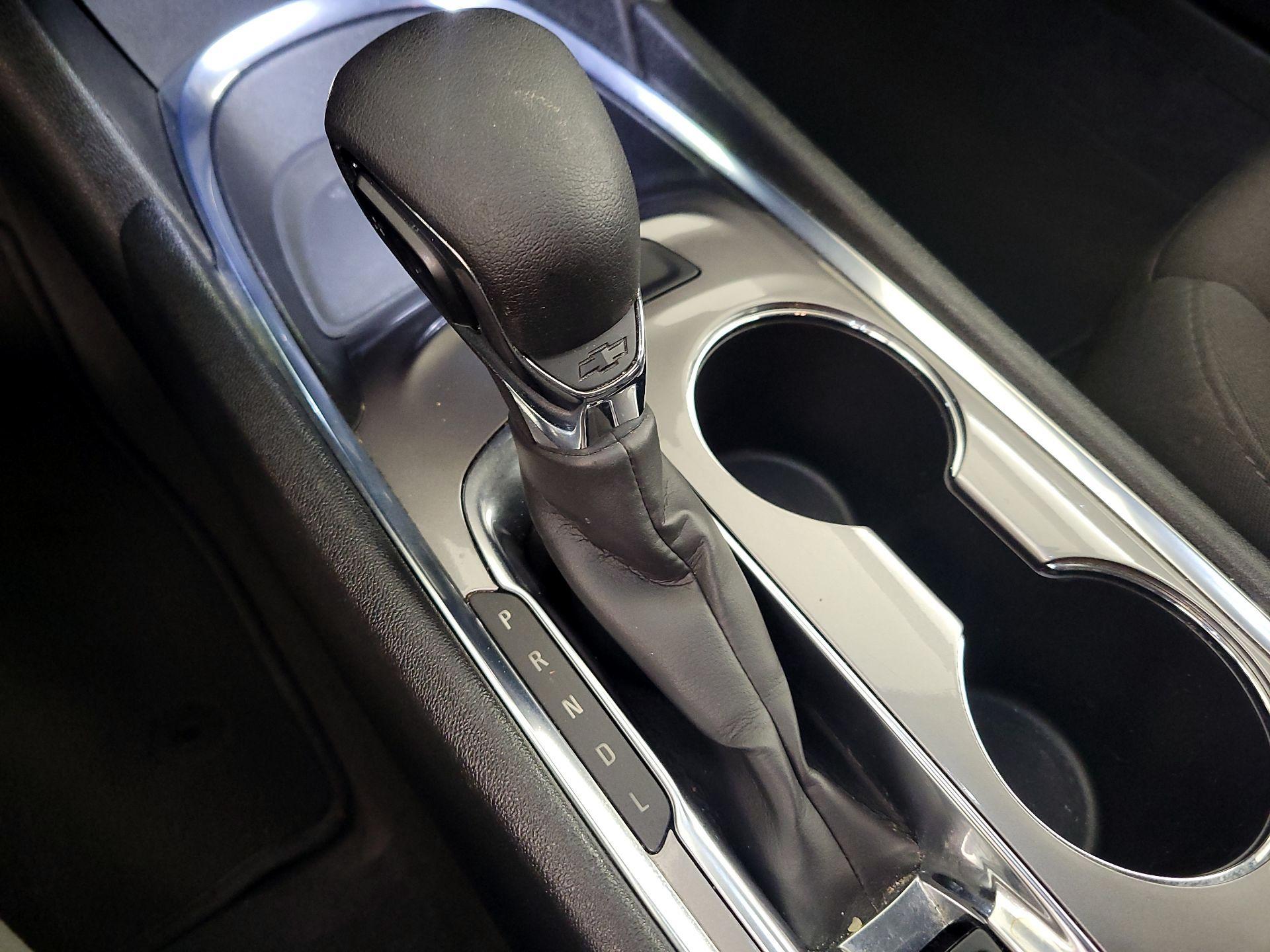 Thumbnail: 2023 Chevrolet Malibu - 17