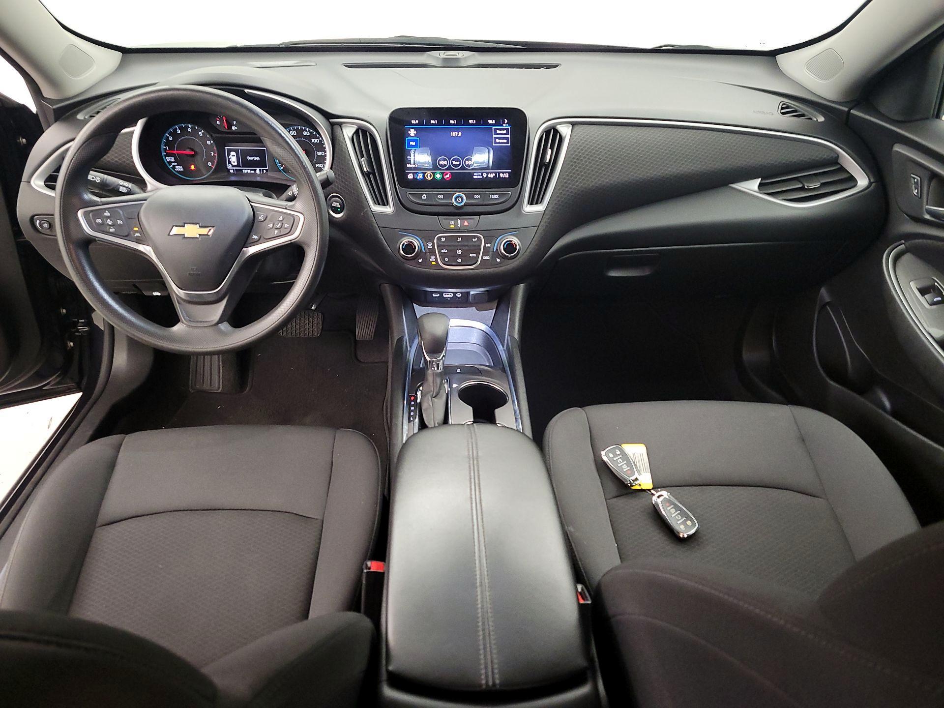 Thumbnail: 2023 Chevrolet Malibu - 9