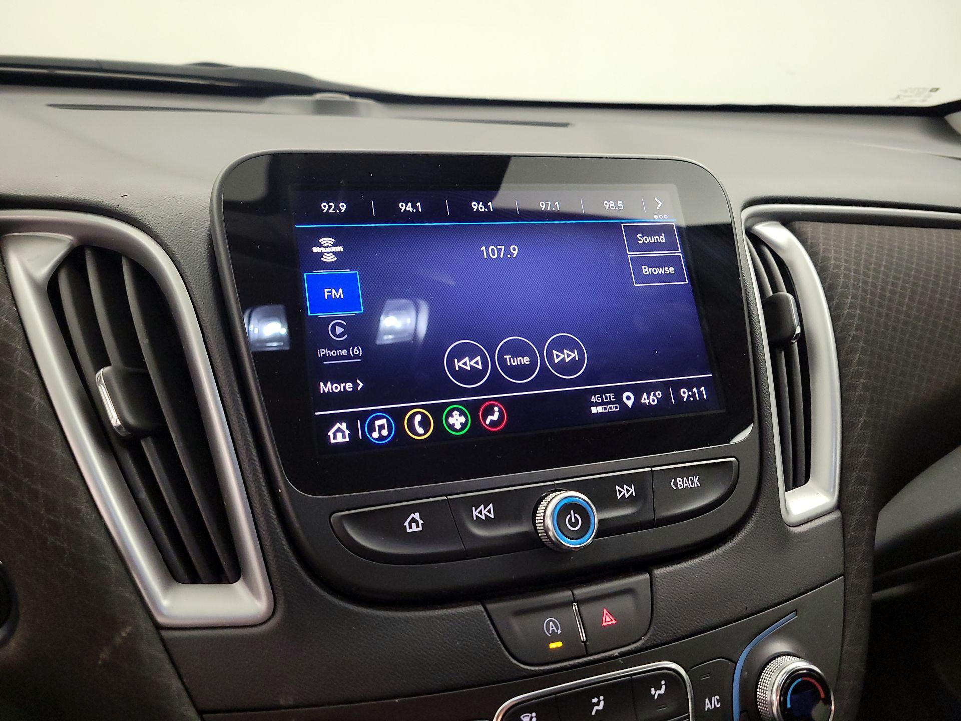 Thumbnail: 2023 Chevrolet Malibu - 15