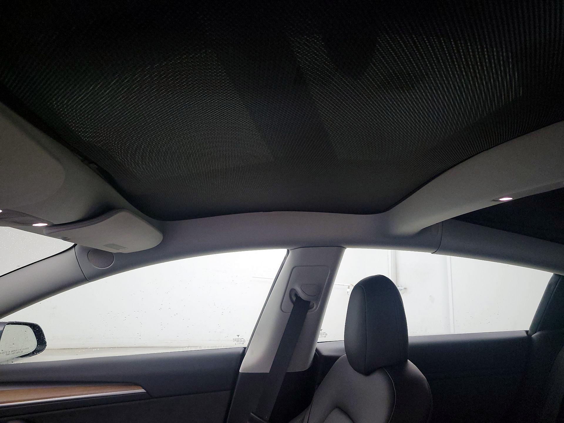 Thumbnail: 2022 Tesla Model 3 - 19