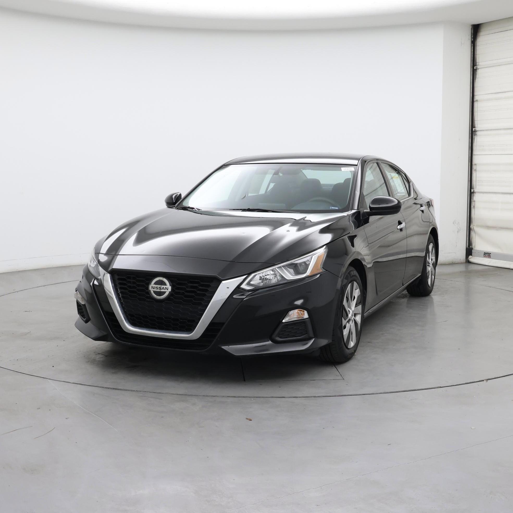 Thumbnail: 2020 Nissan Altima - 4