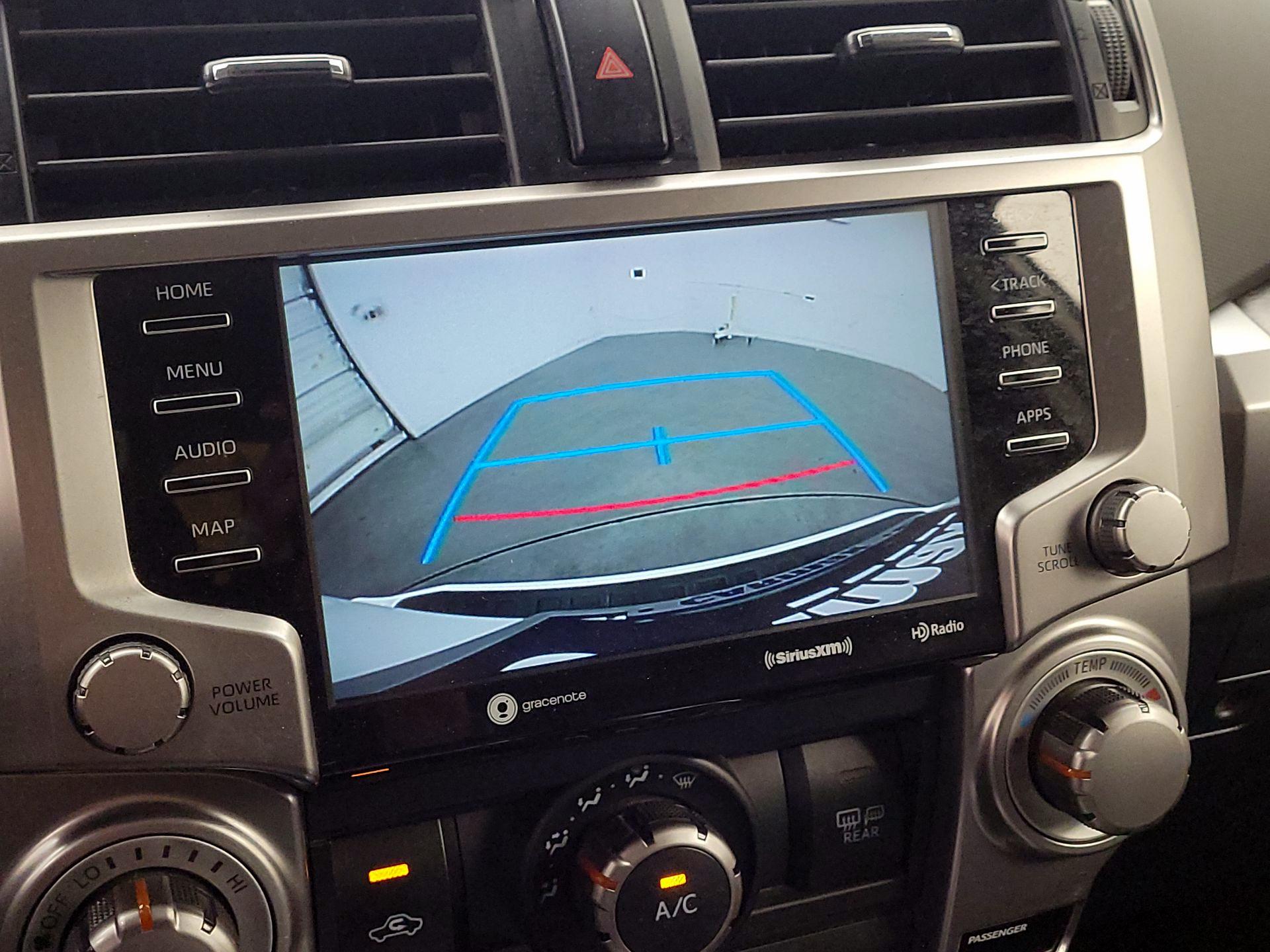 Thumbnail: 2021 Toyota 4Runner - 14