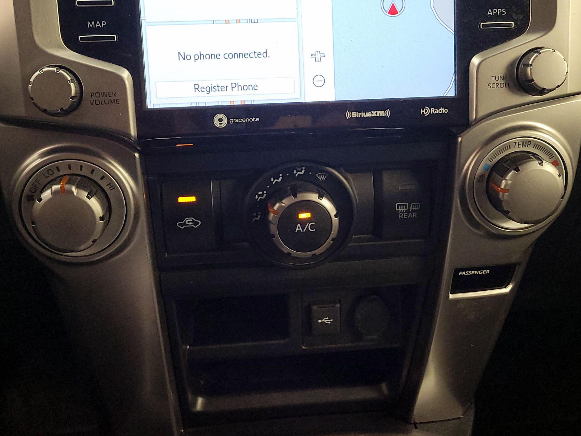 Thumbnail: 2021 Toyota 4Runner - 16