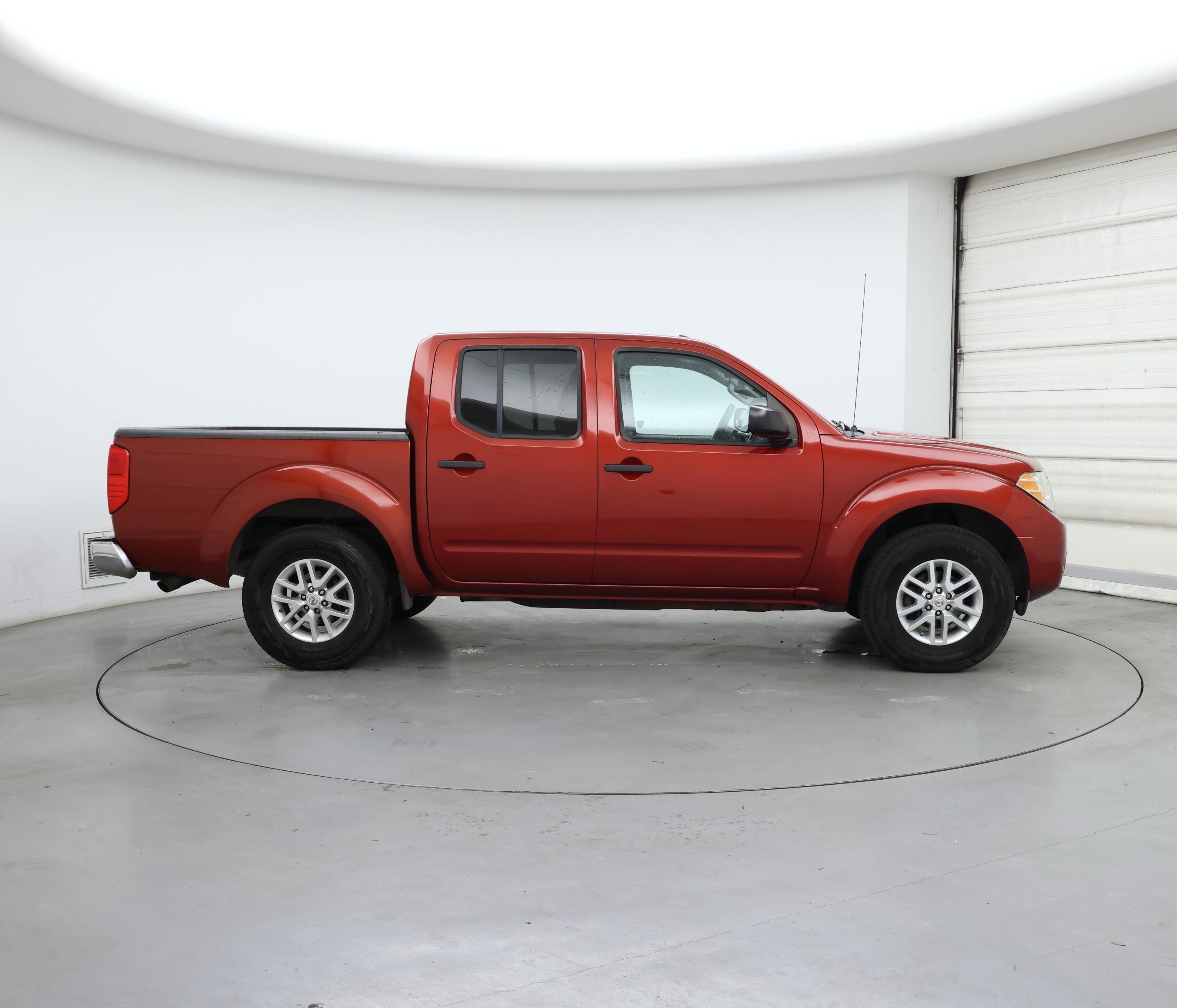 Thumbnail: 2015 Nissan Frontier - 7
