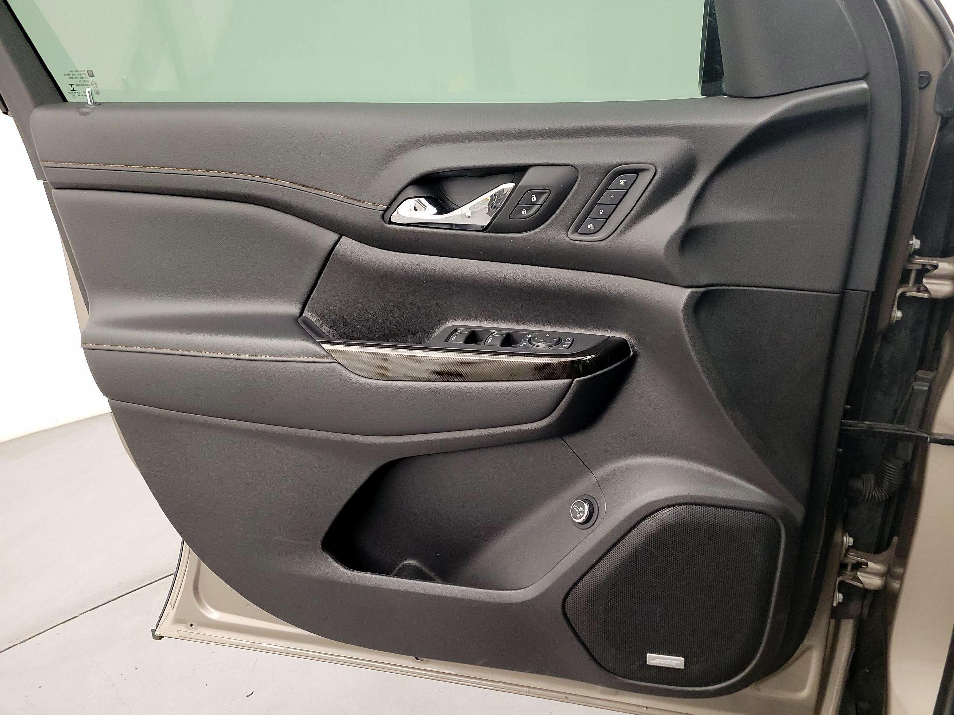 Thumbnail: 2022 GMC Acadia - 12