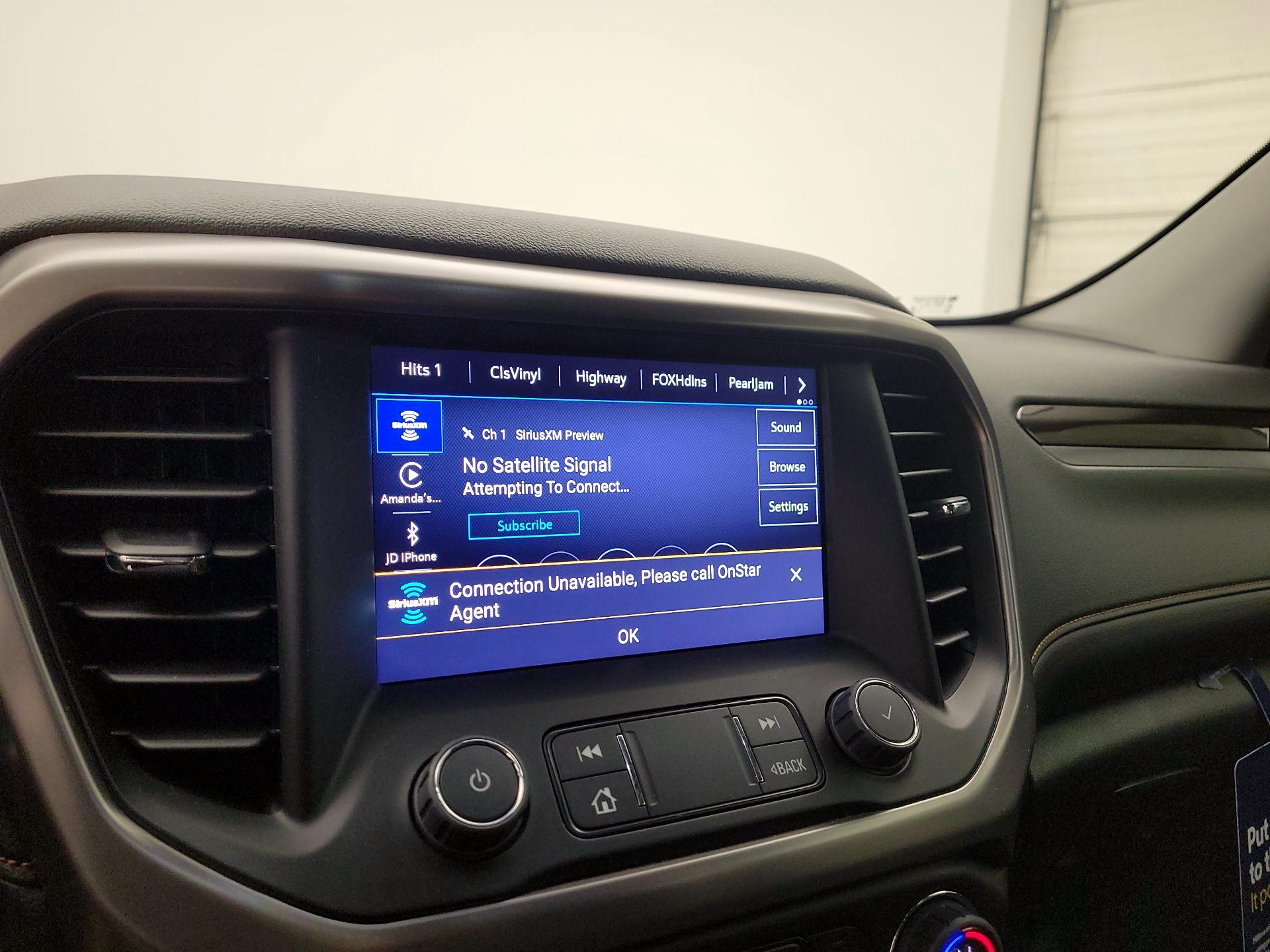 Thumbnail: 2022 GMC Acadia - 13