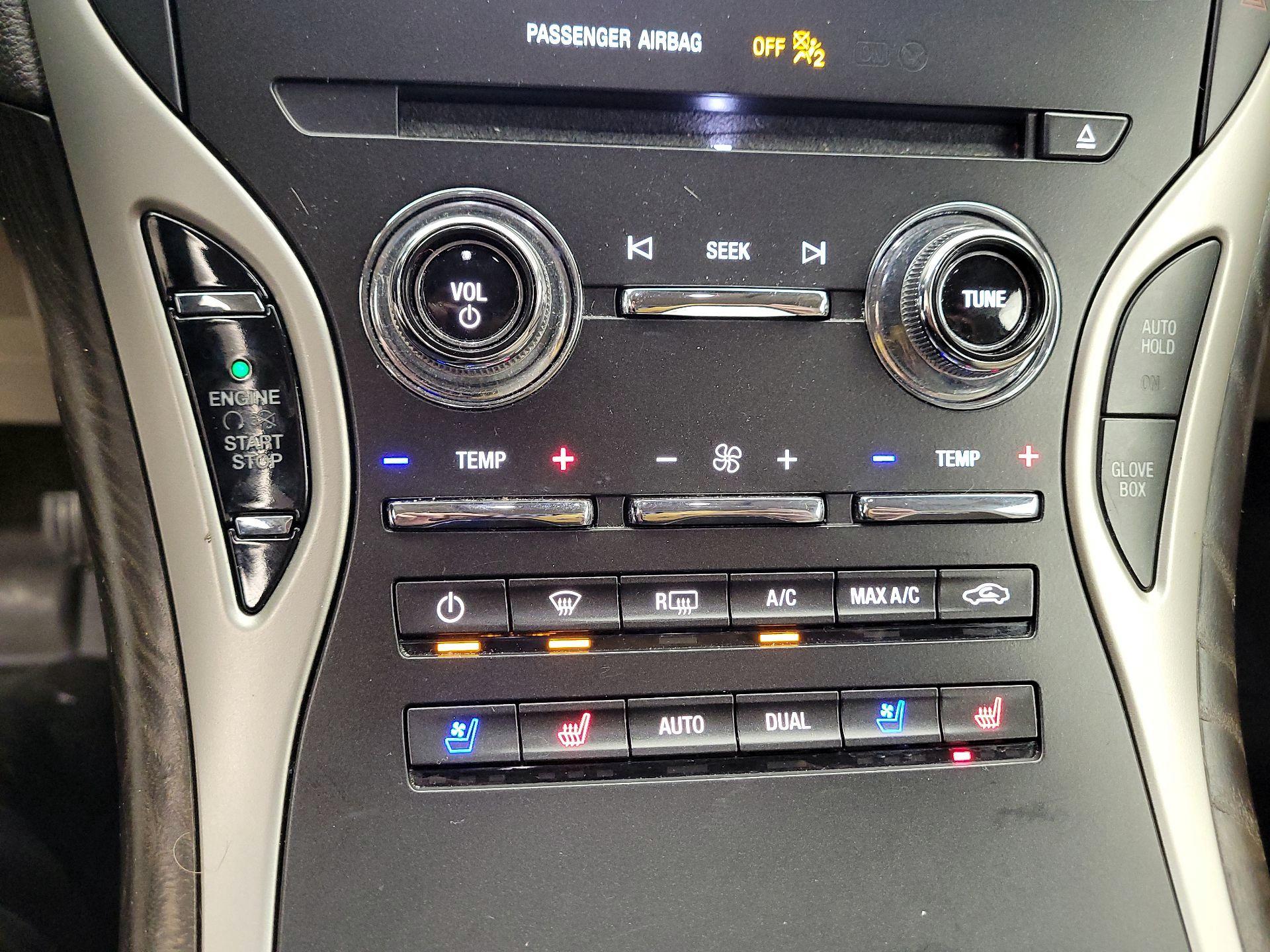 Thumbnail: 2020 Lincoln Nautilus - 14