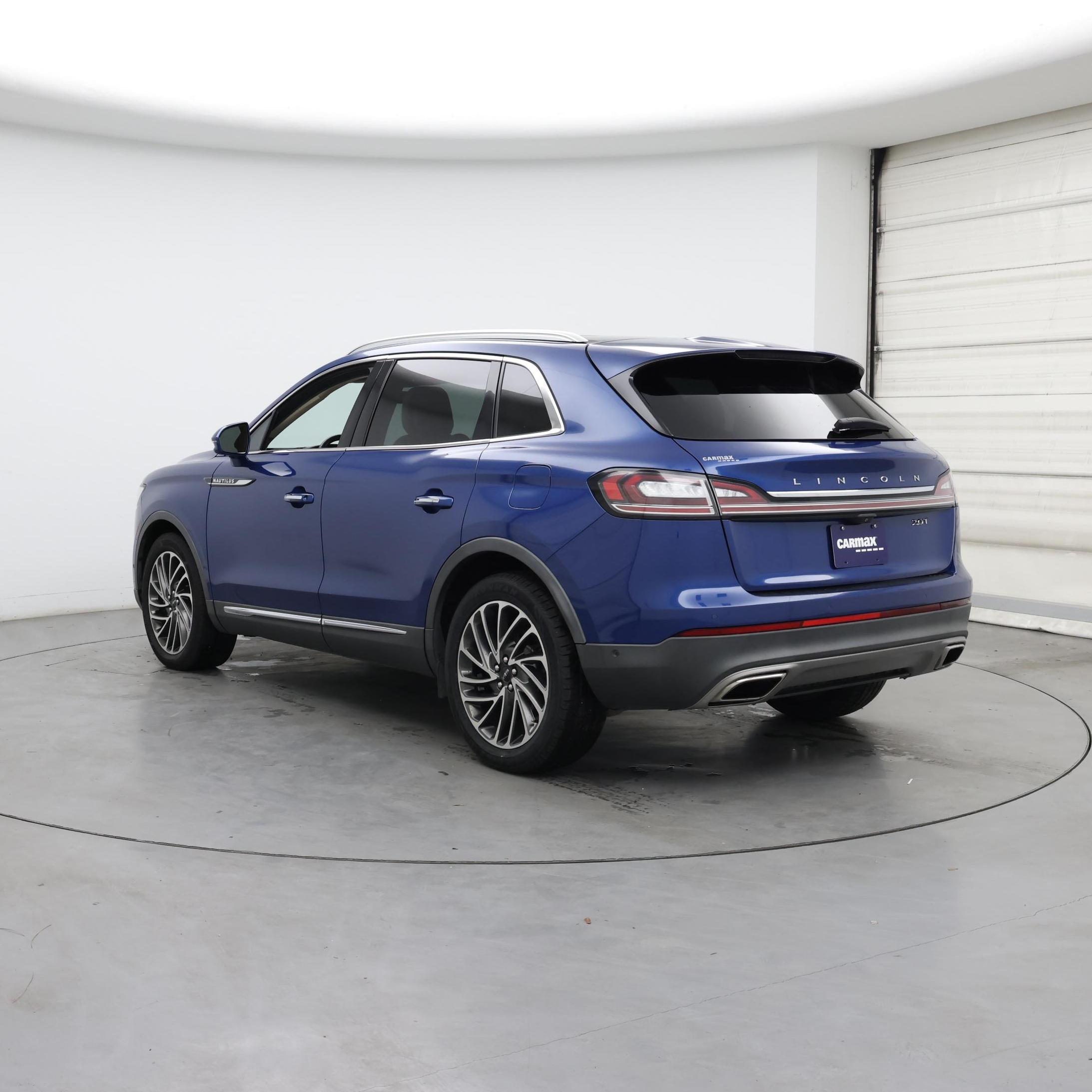 Thumbnail: 2020 Lincoln Nautilus - 2