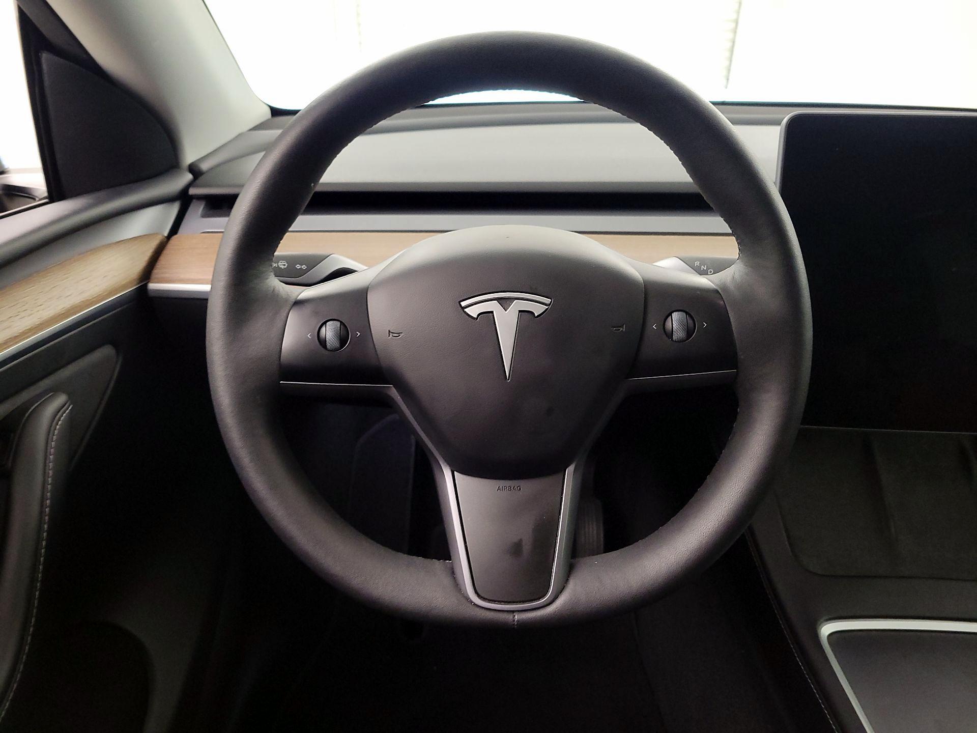 Thumbnail: 2024 Tesla Model Y - 10