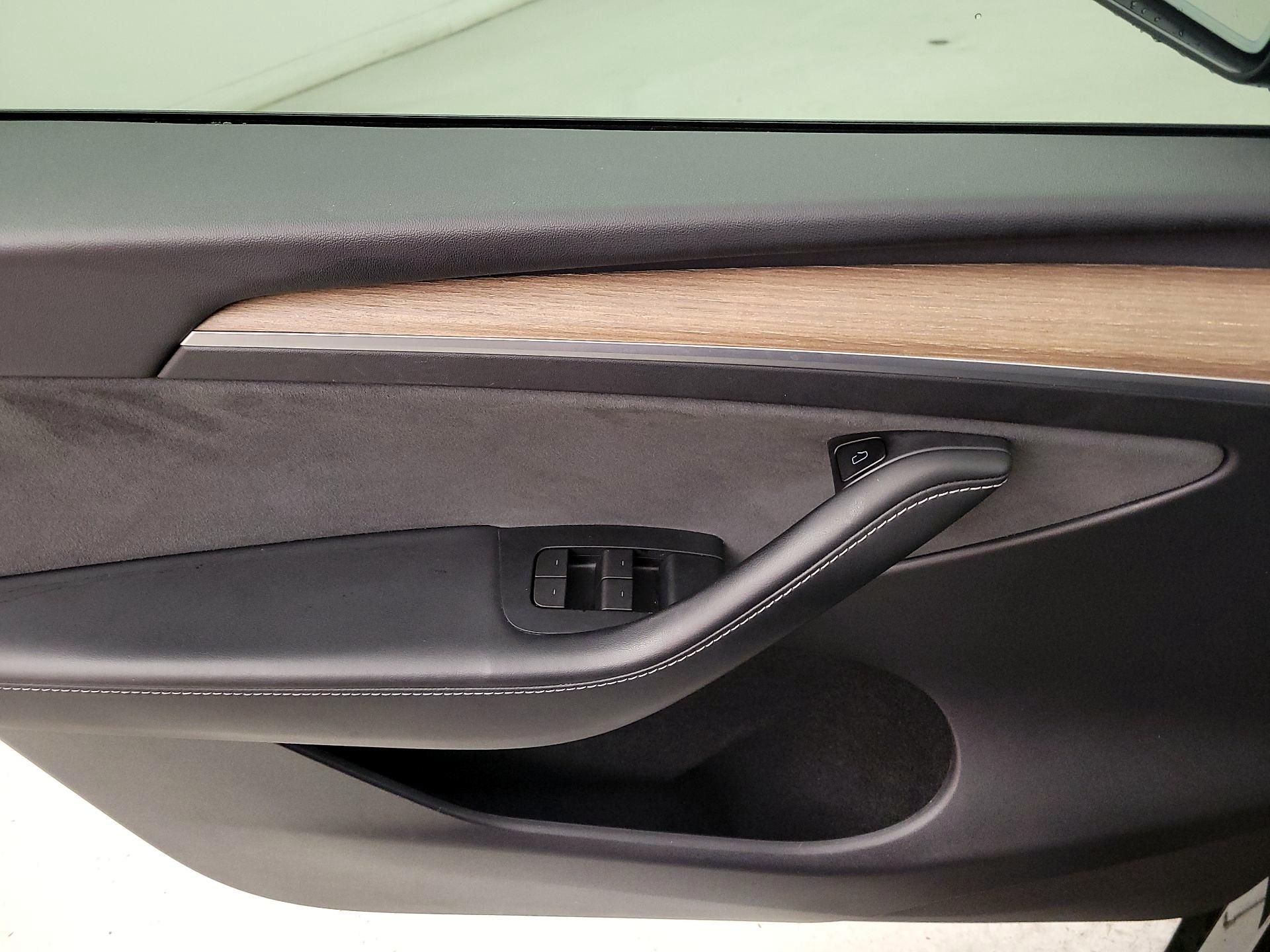 Thumbnail: 2024 Tesla Model Y - 12